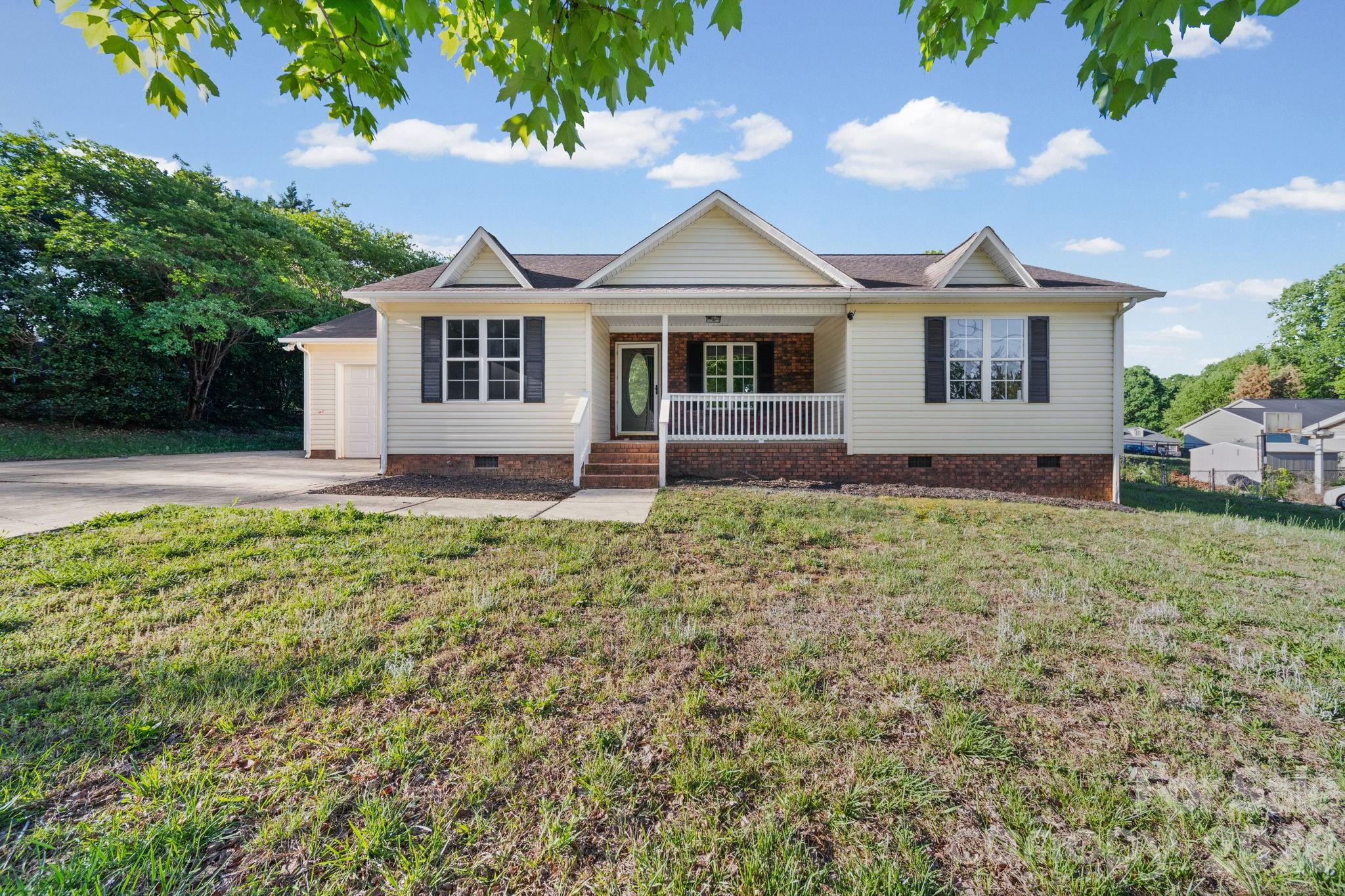 2327 Sunset Drive
