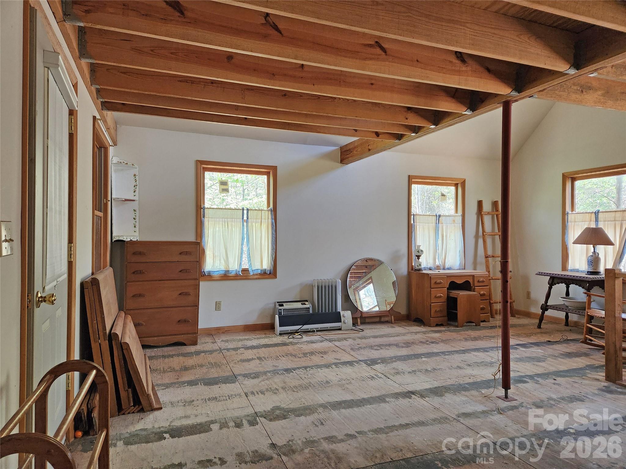 929 Pine Ridge Road Property Photo 10