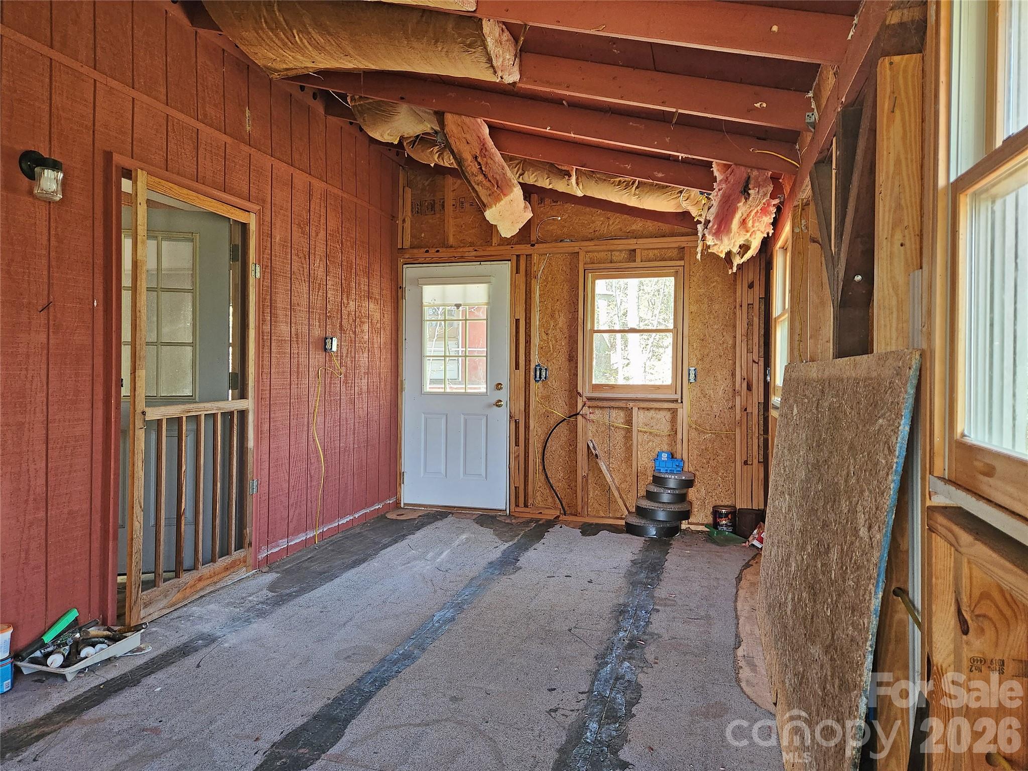 929 Pine Ridge Road Property Photo 13