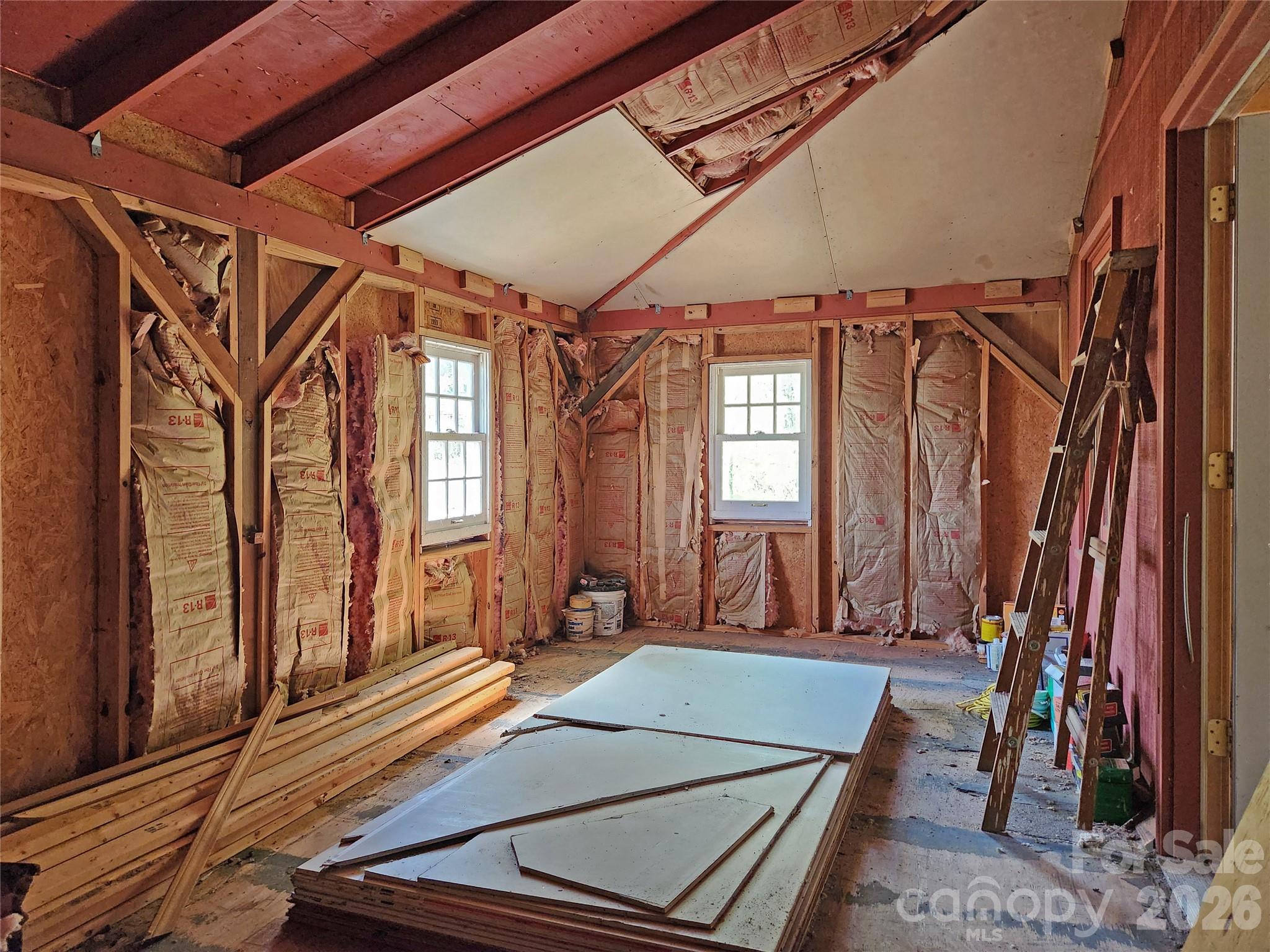 929 Pine Ridge Road Property Photo 16