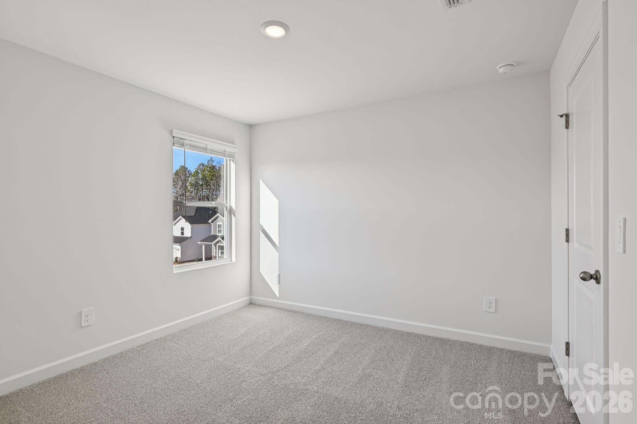 2070 Sunflower Circle Property Photo 11