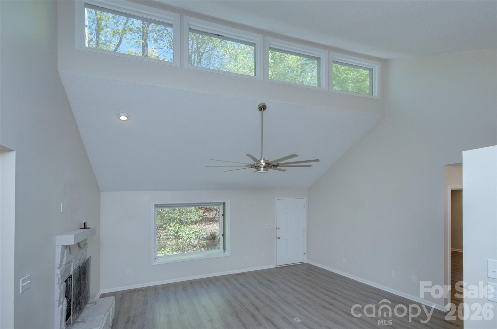 960 Middle Connestee Trail Property Photo 15