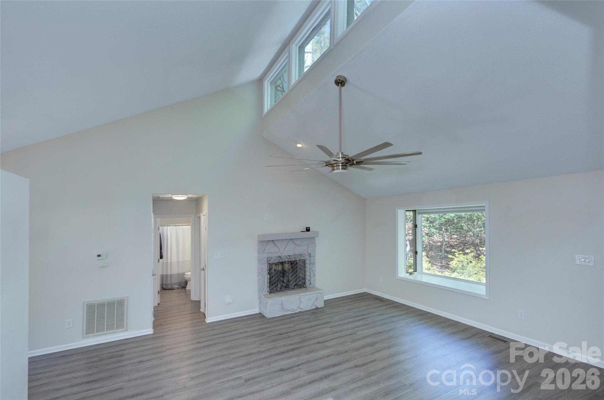 960 Middle Connestee Trail Property Photo 16