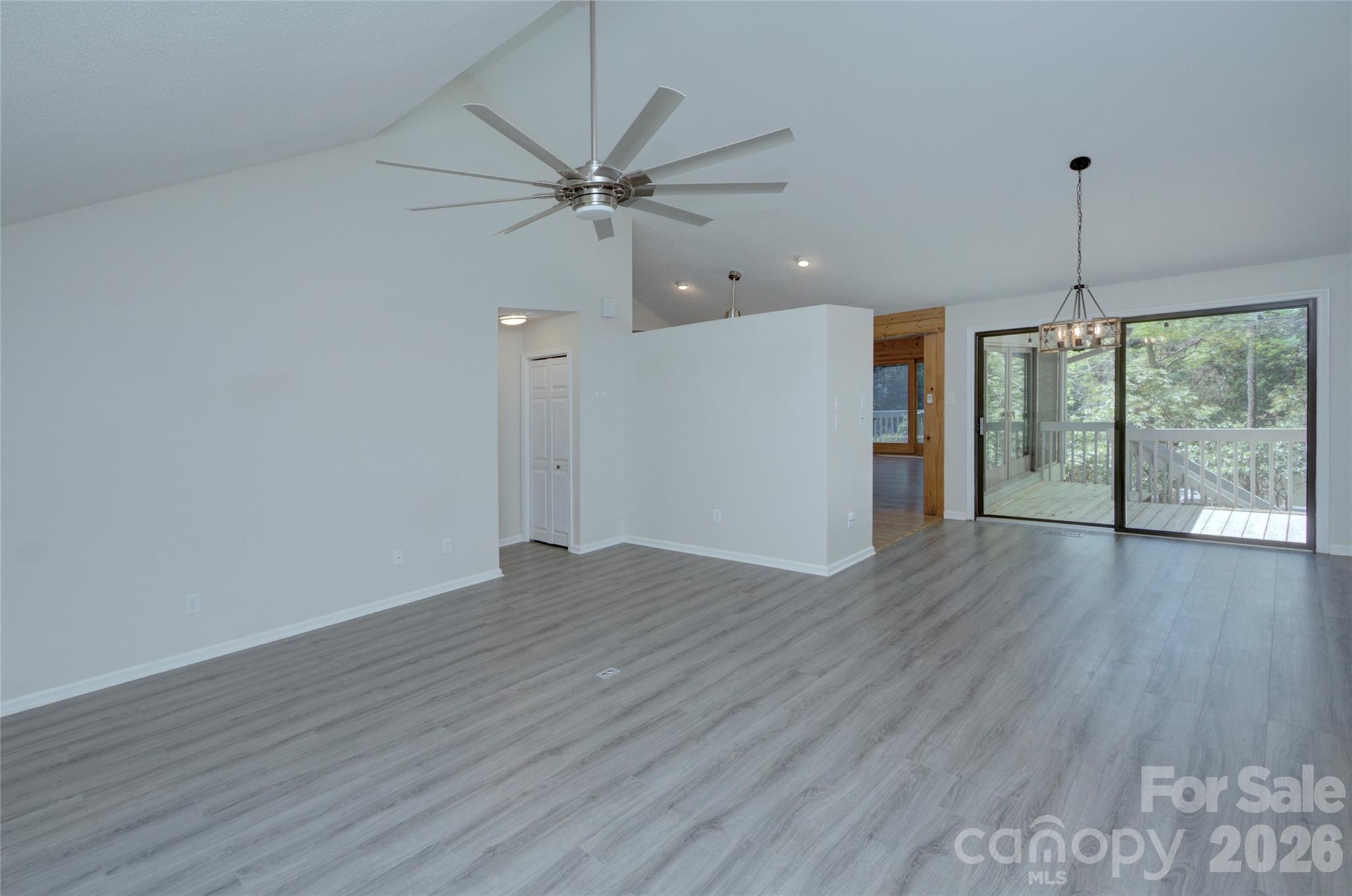 960 Middle Connestee Trail Property Photo 20