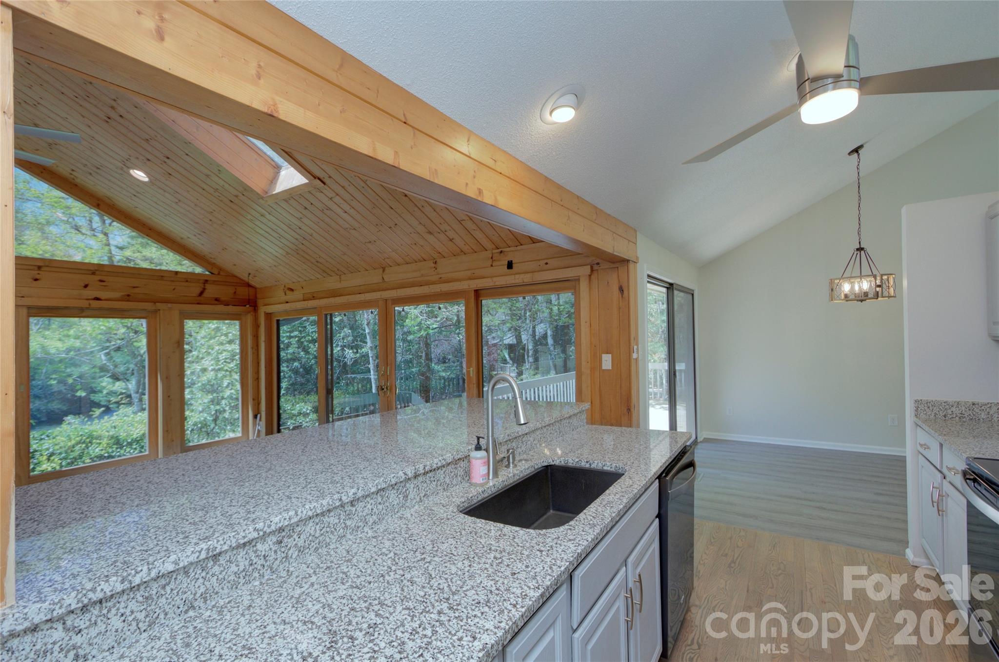 960 Middle Connestee Trail Property Photo 23