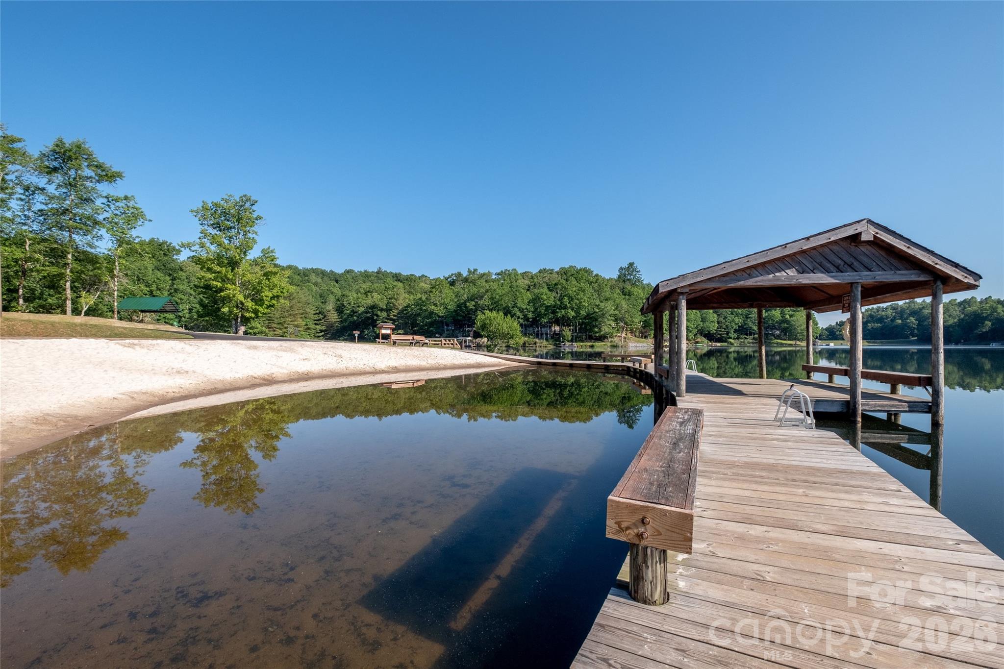 960 Middle Connestee Trail Property Photo 43