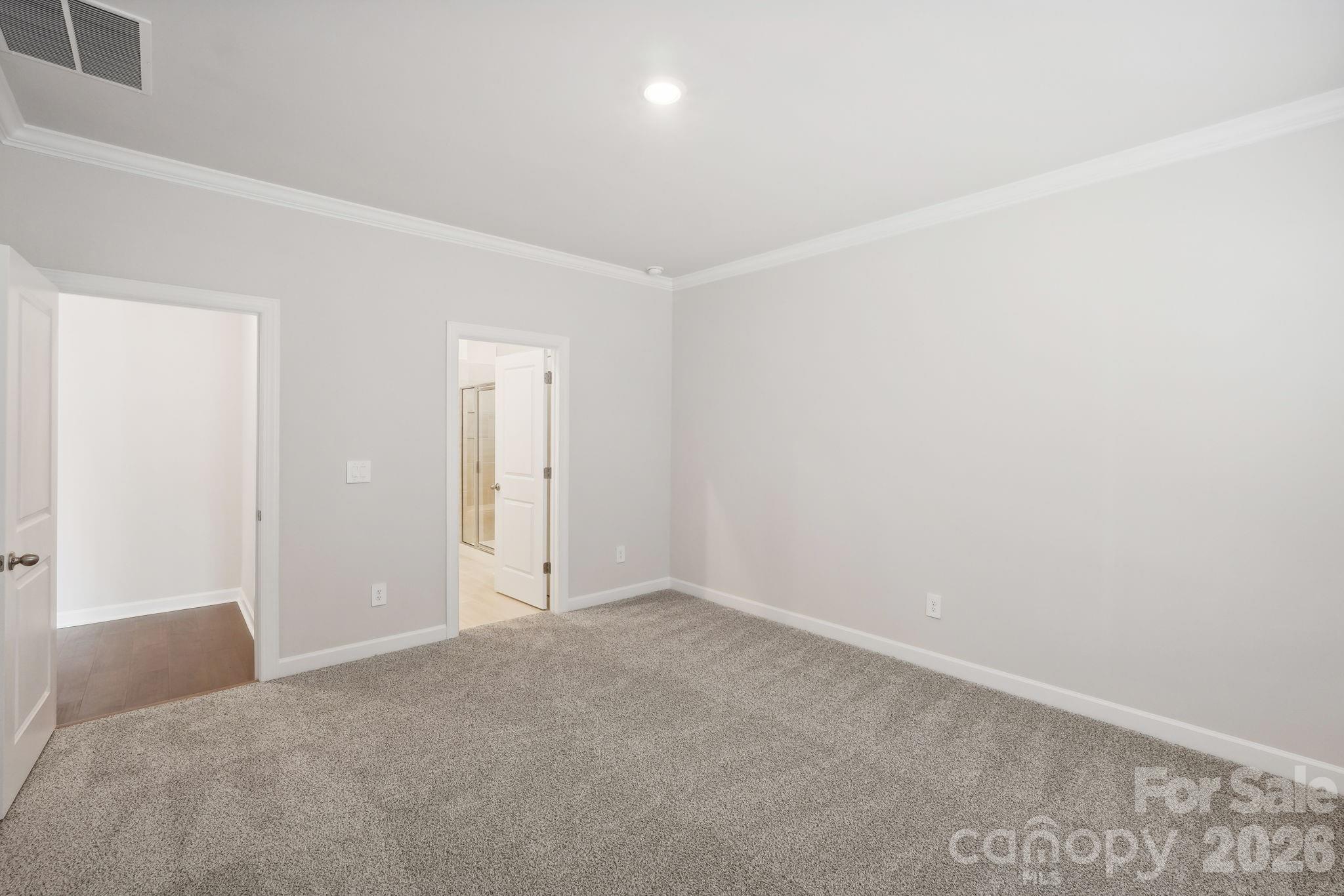 2453 Chartwell Street Property Photo 12