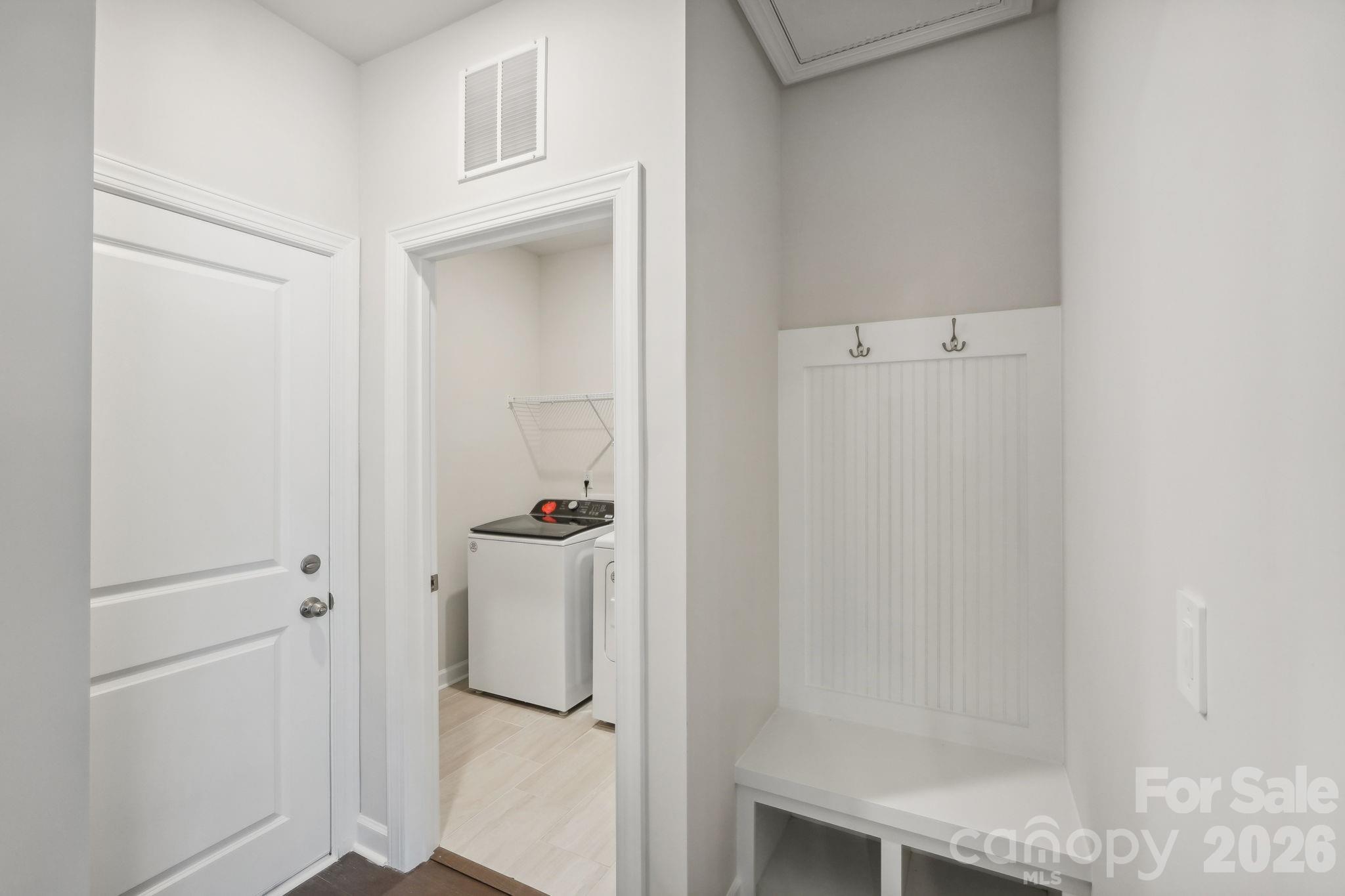 2453 Chartwell Street Property Photo 17