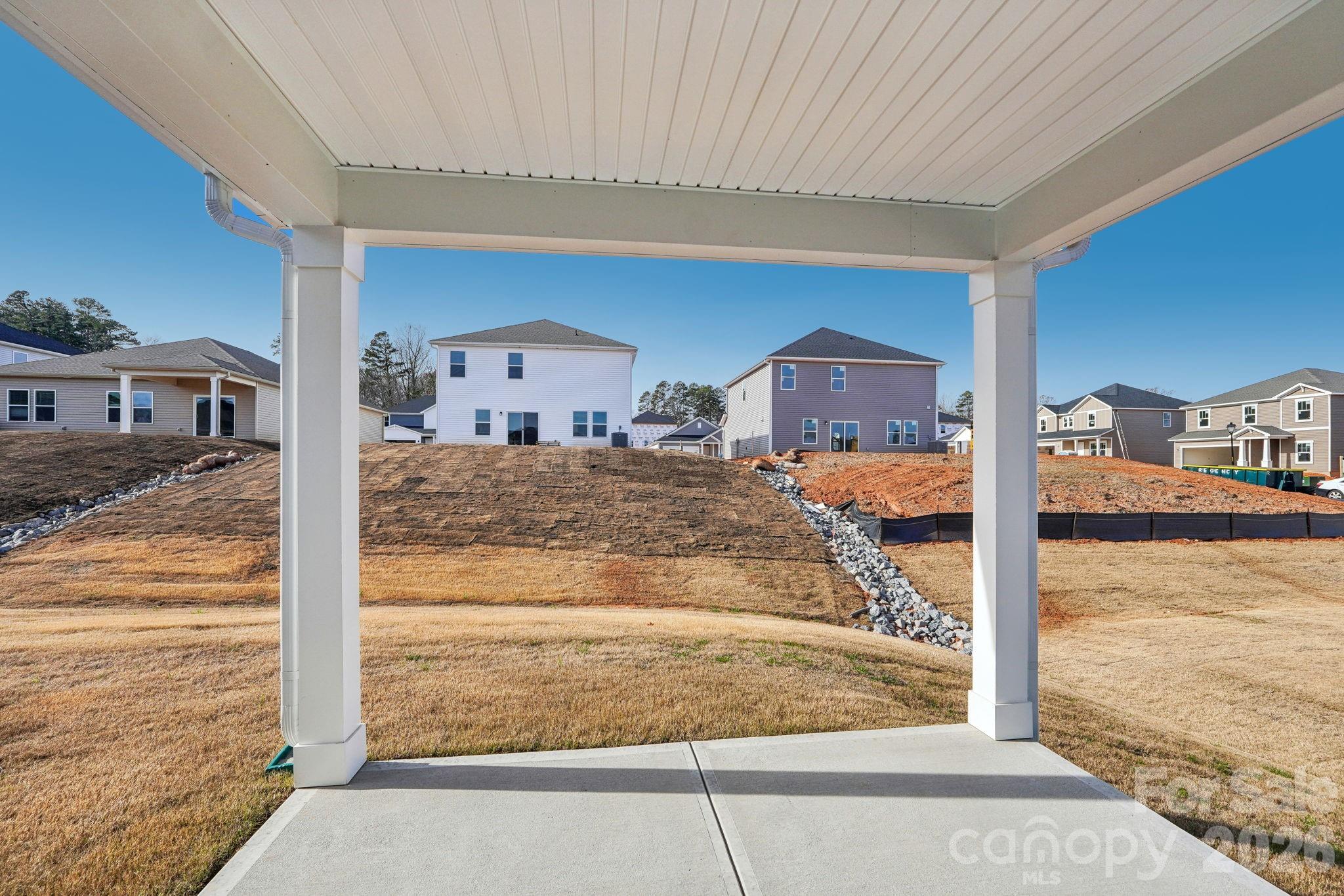 2453 Chartwell Street Property Photo 22