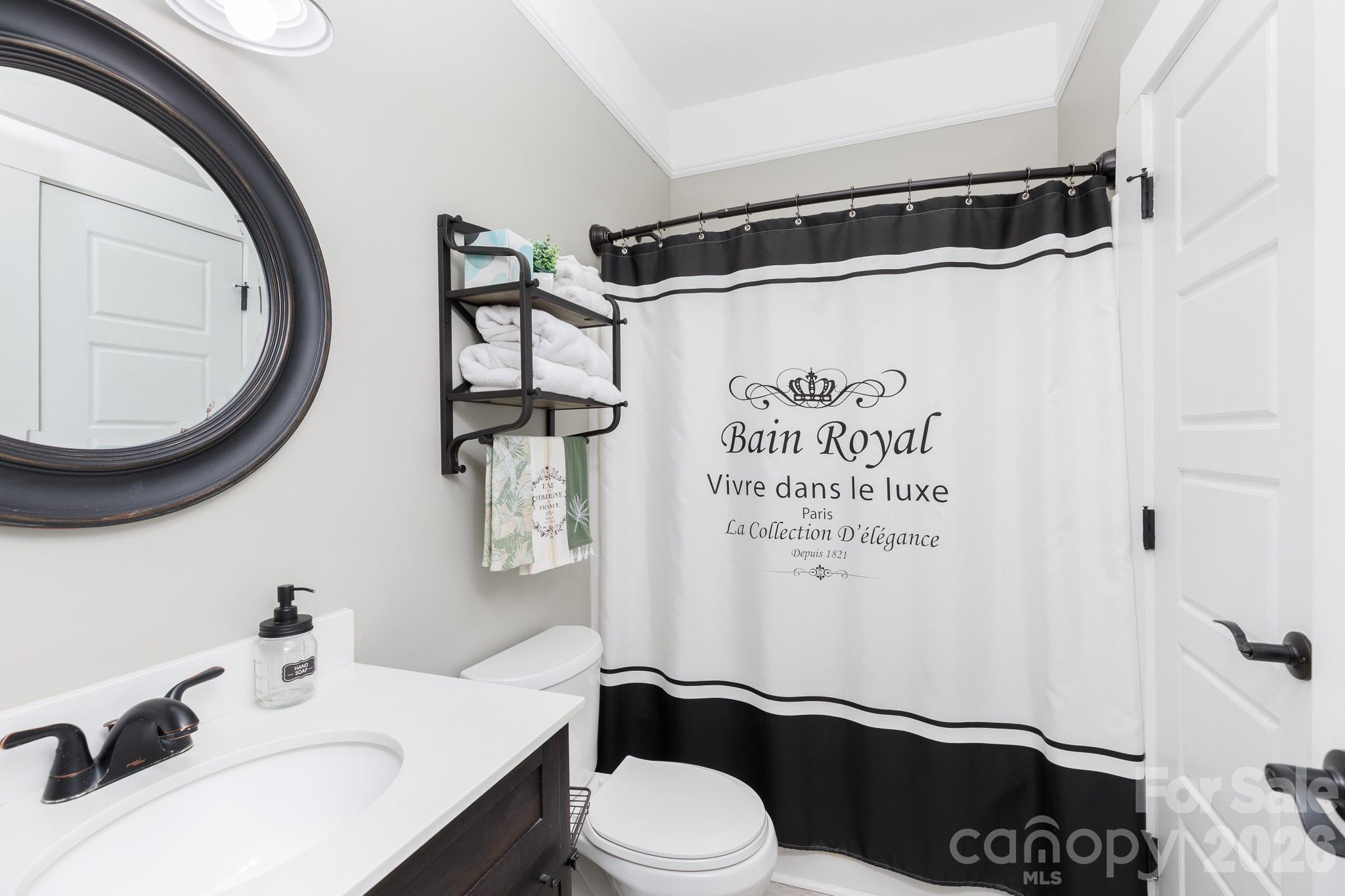 648 Izard Street Property Photo 29
