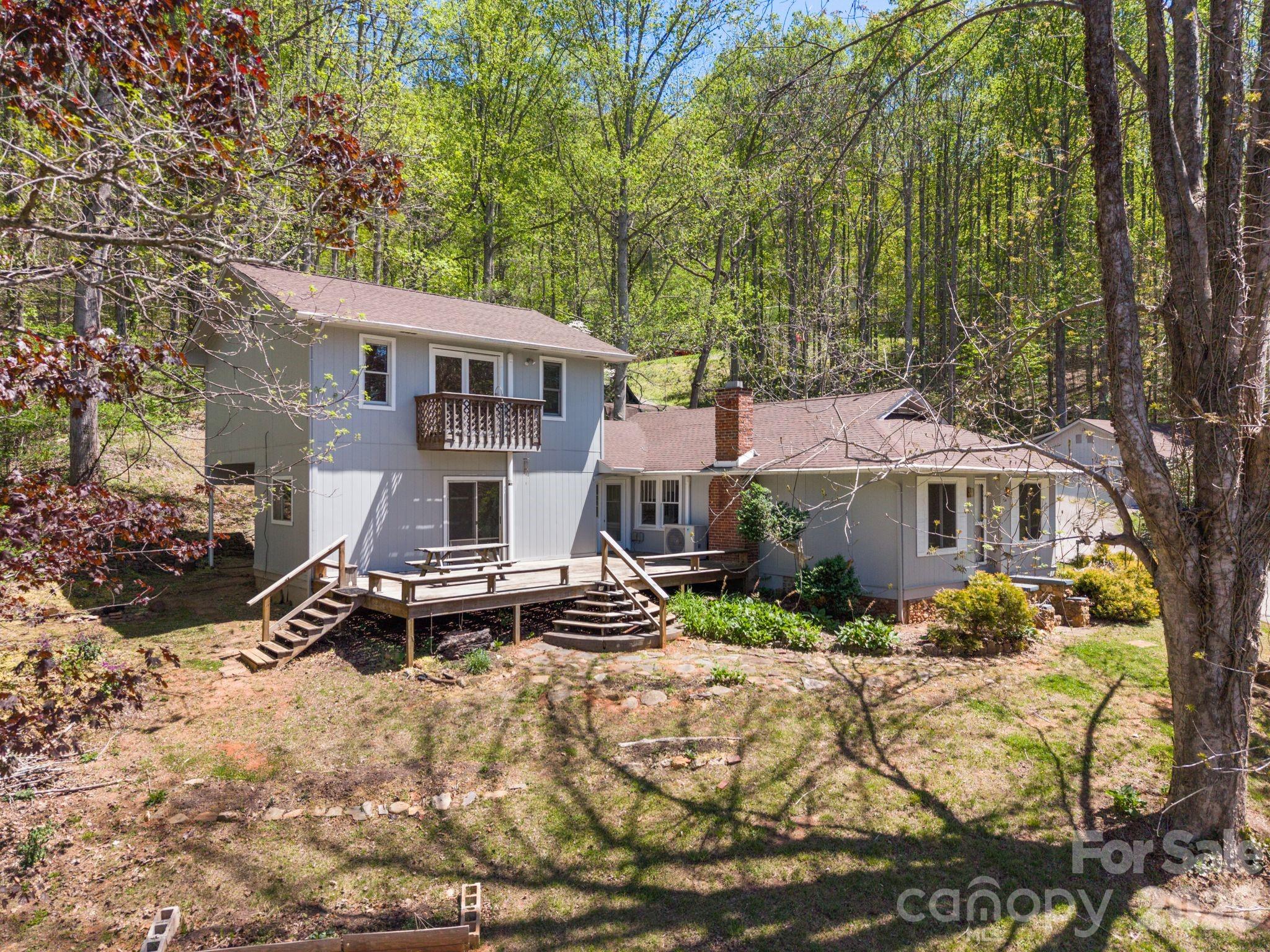 290 Hookers Gap Road Property Photo 1