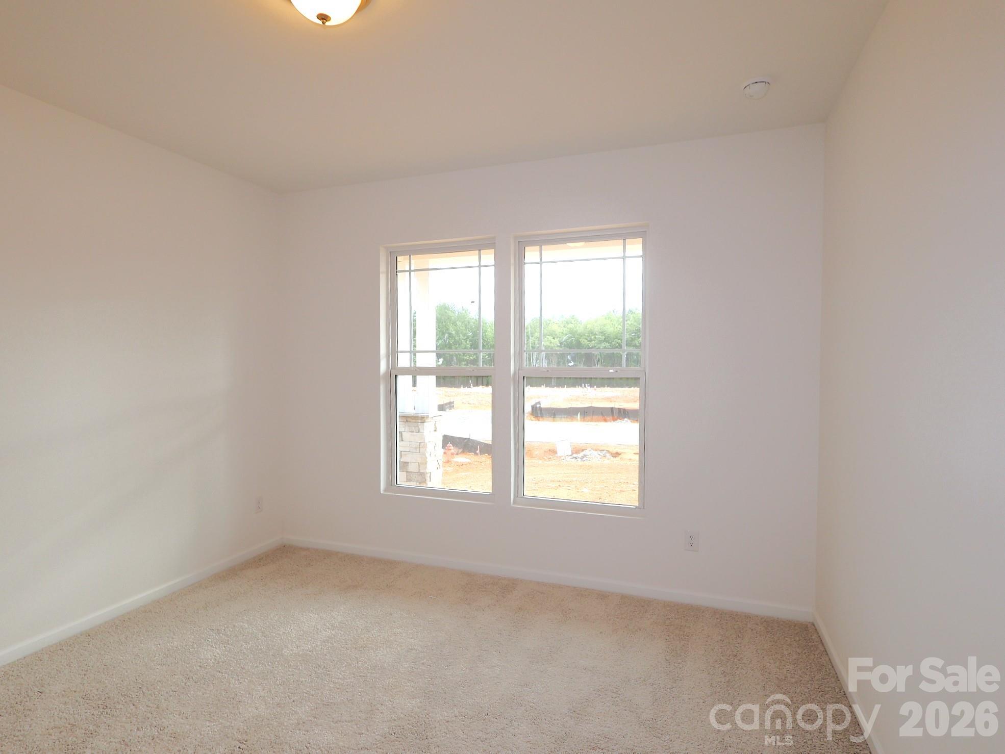 225 Amber Glen Drive Property Photo 6
