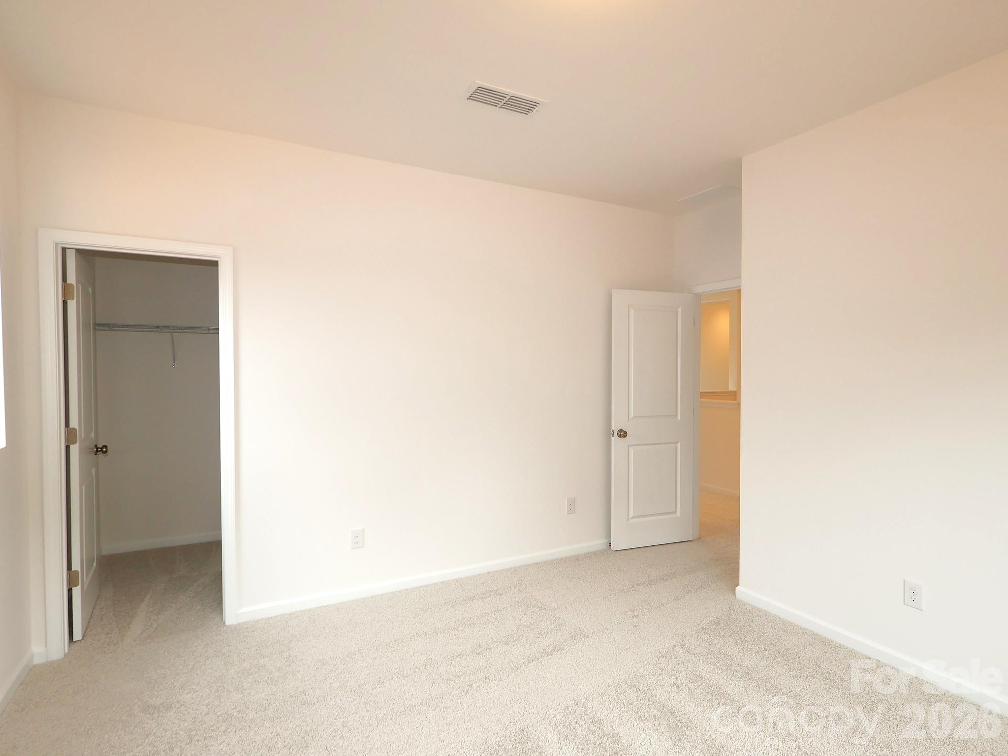 225 Amber Glen Drive Property Photo 15