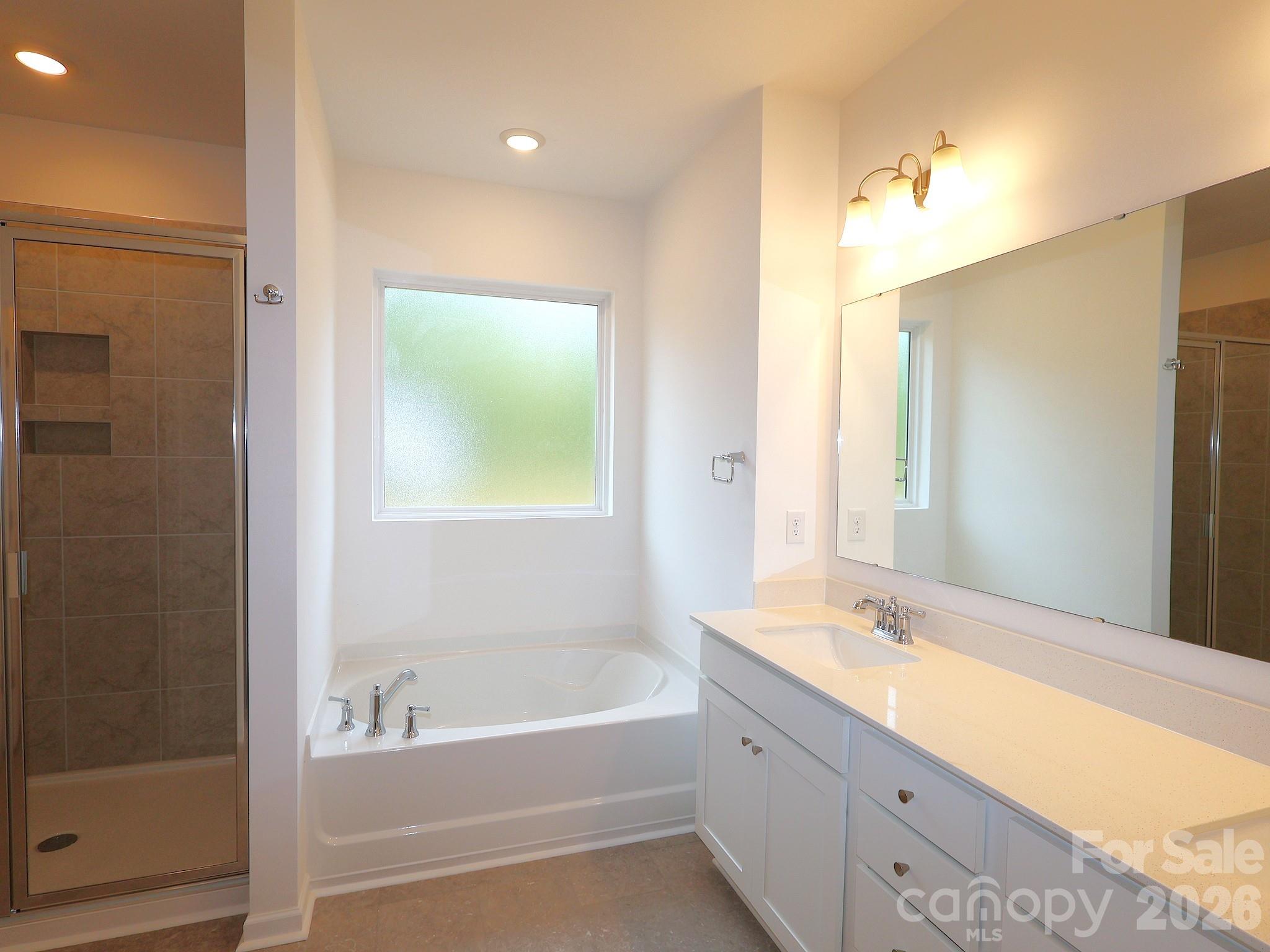 225 Amber Glen Drive Property Photo 25