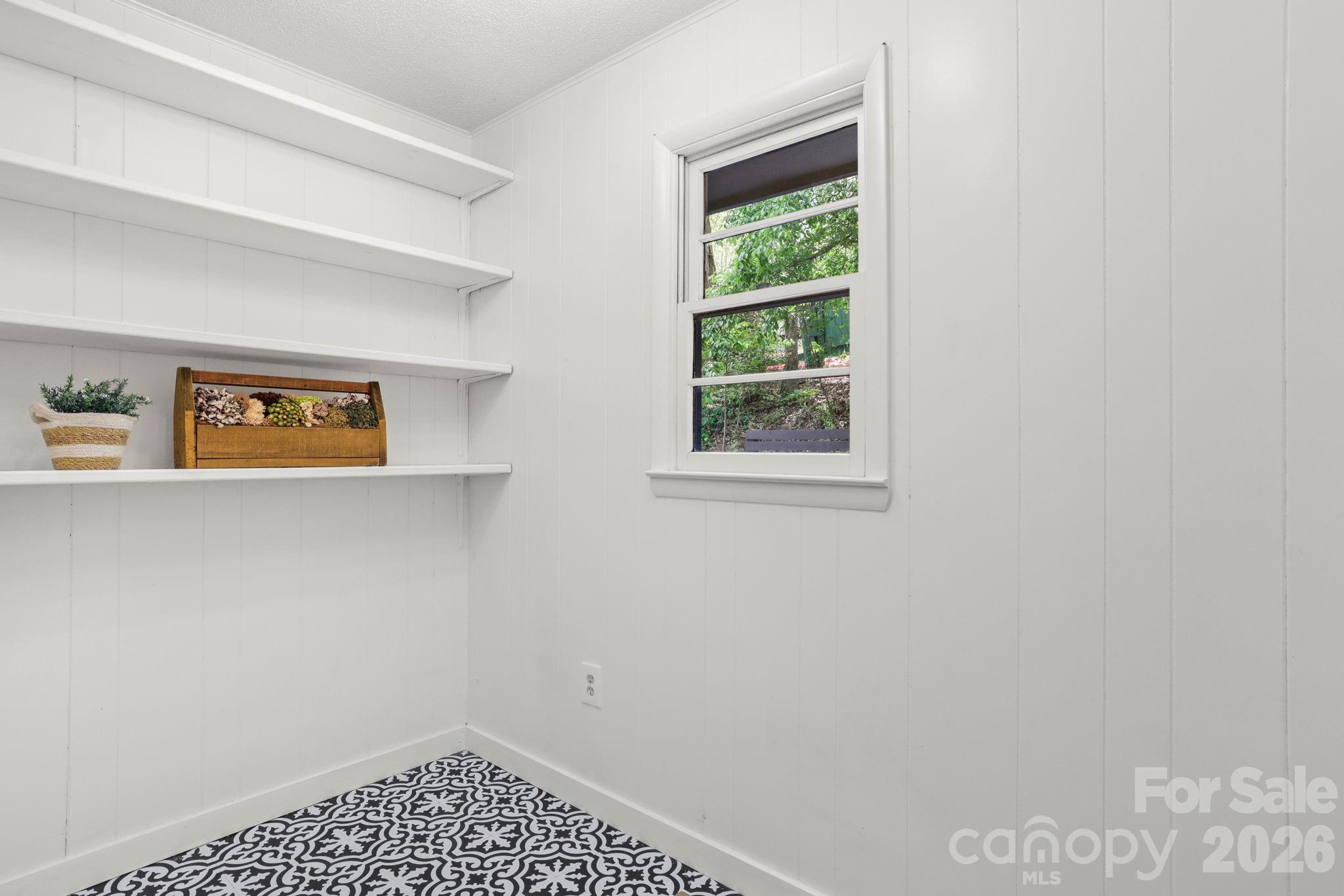1 Virginia Lane Property Photo 21