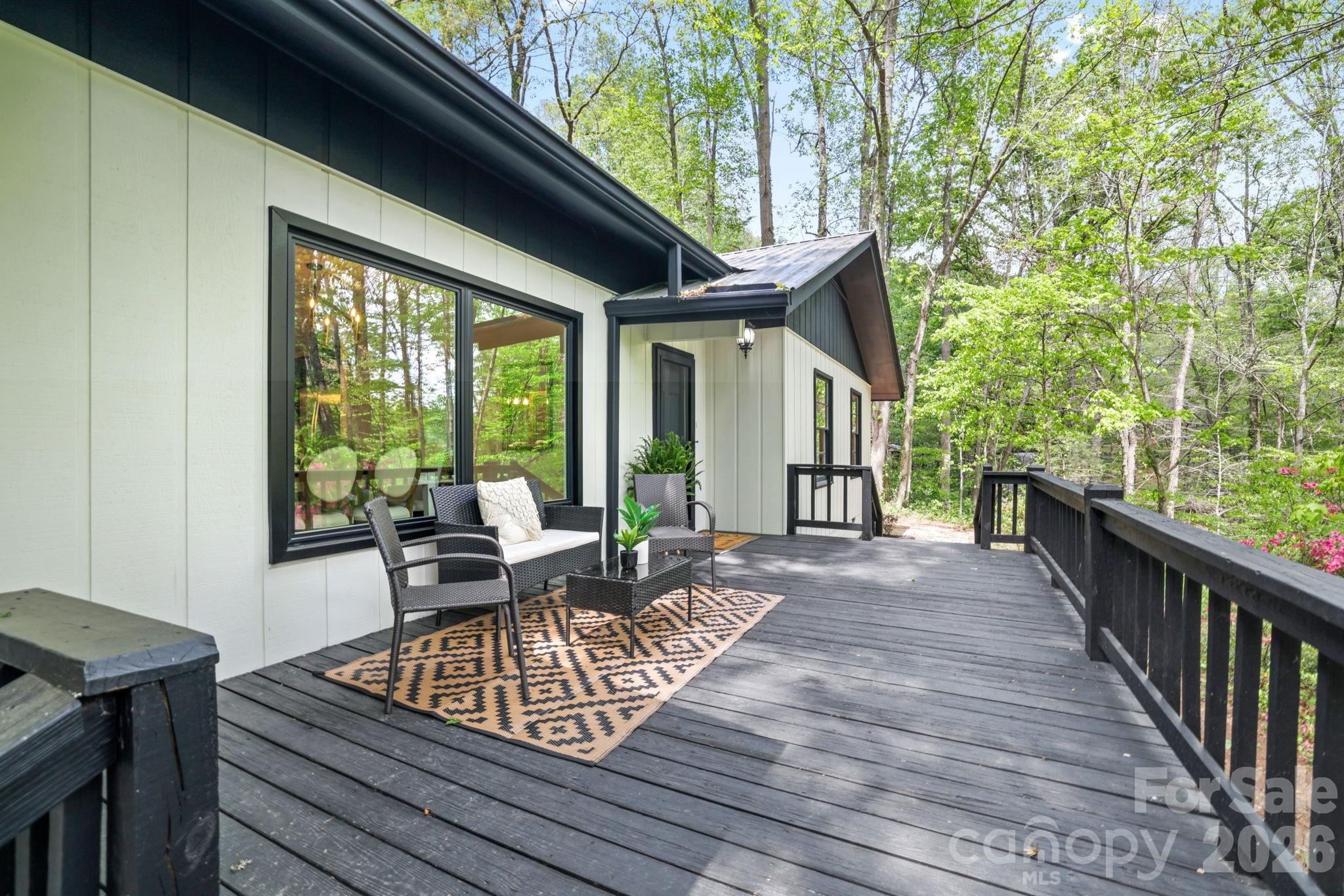 1 Virginia Lane Property Photo 22