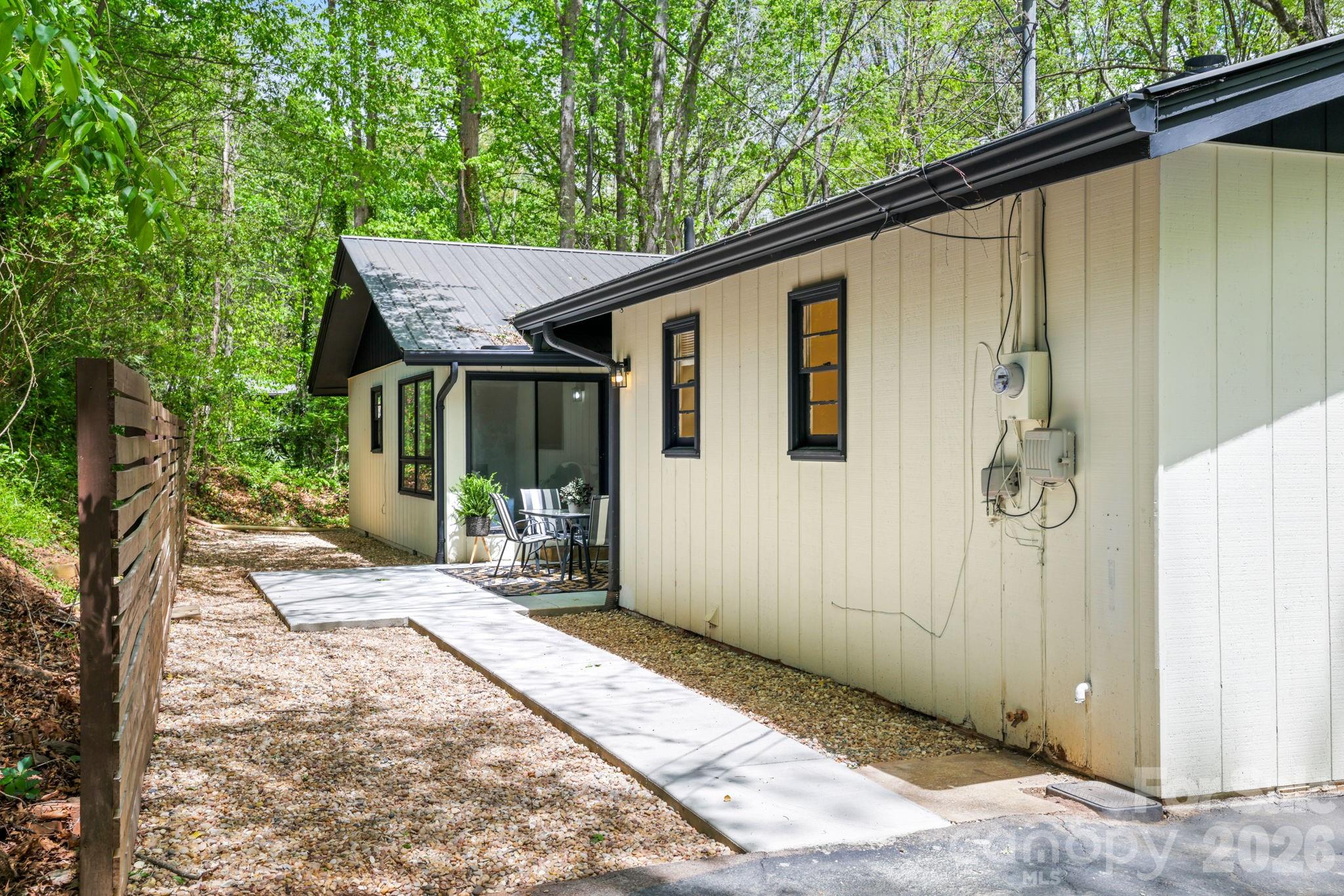 1 Virginia Lane Property Photo 32