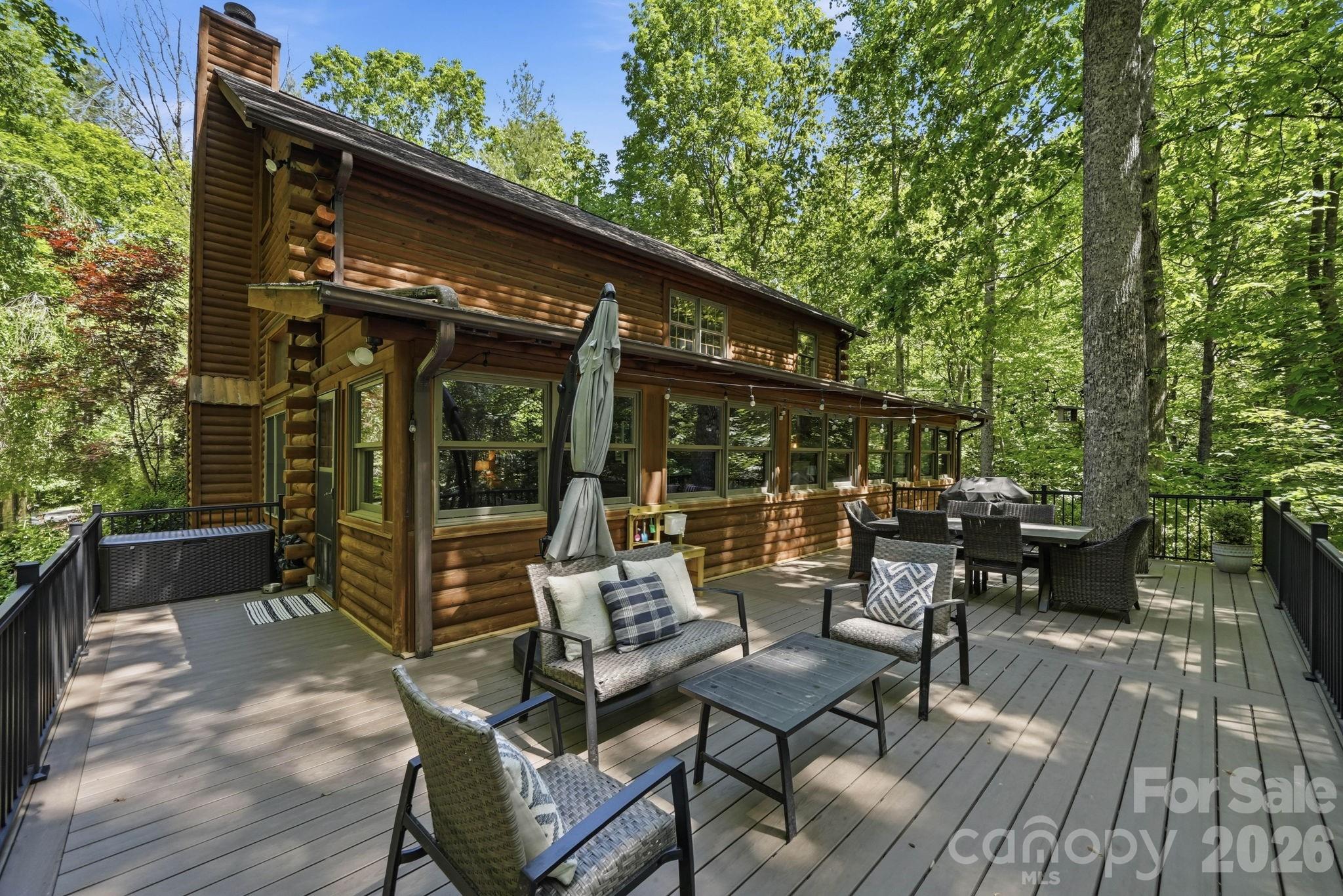 16 Shadow Brook Drive Property Photo 5