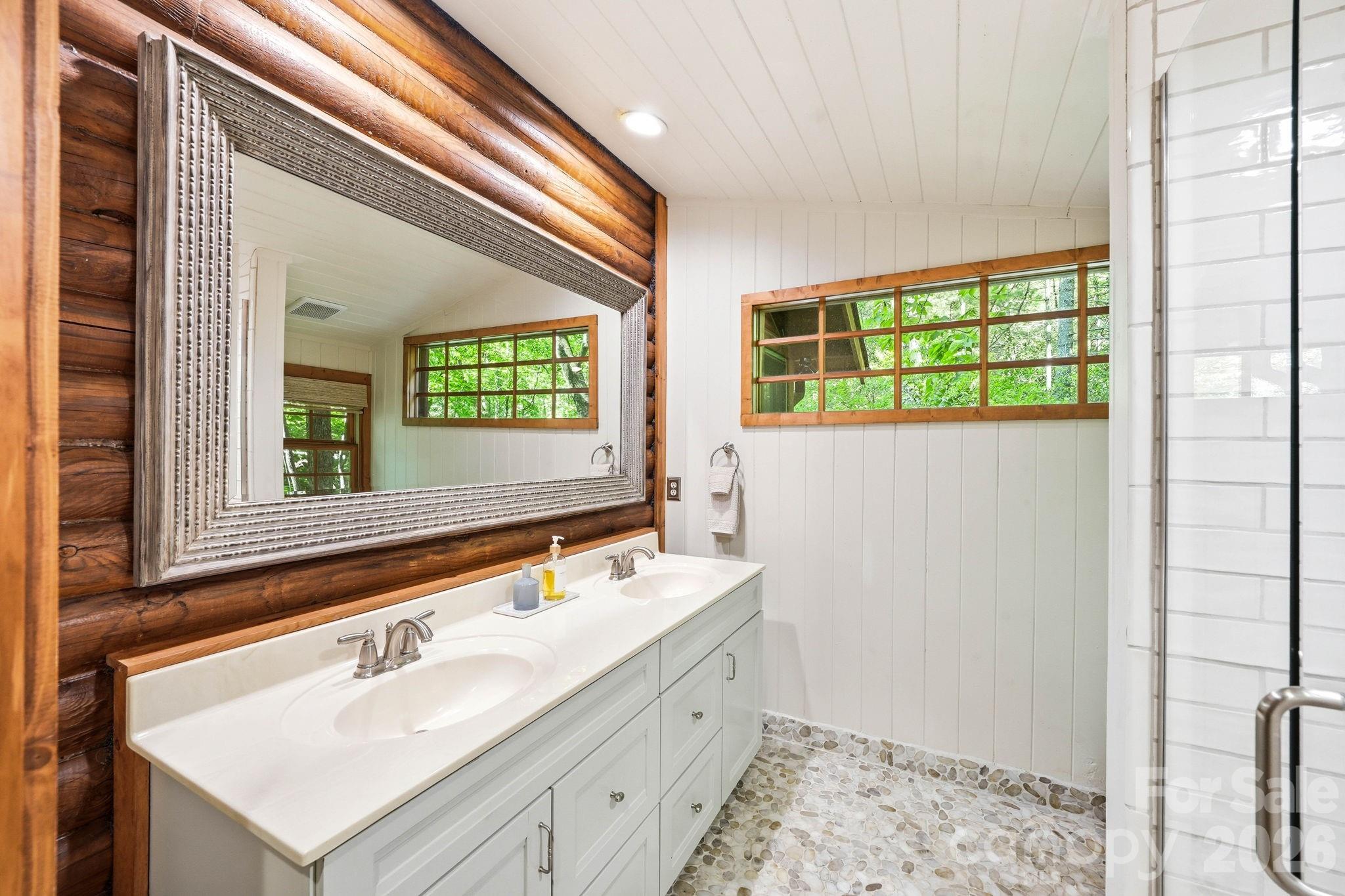 16 Shadow Brook Drive Property Photo 24