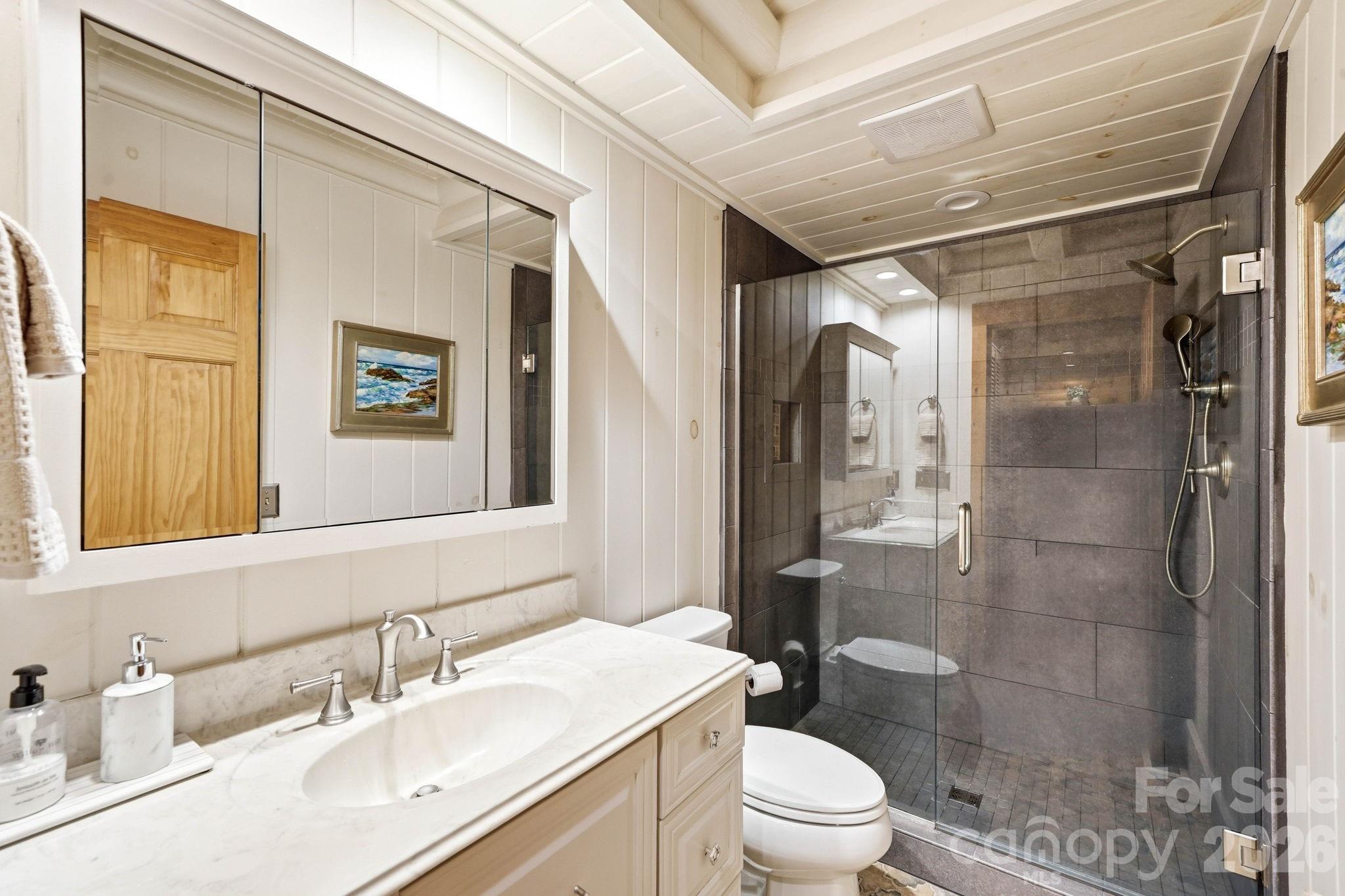 16 Shadow Brook Drive Property Photo 33