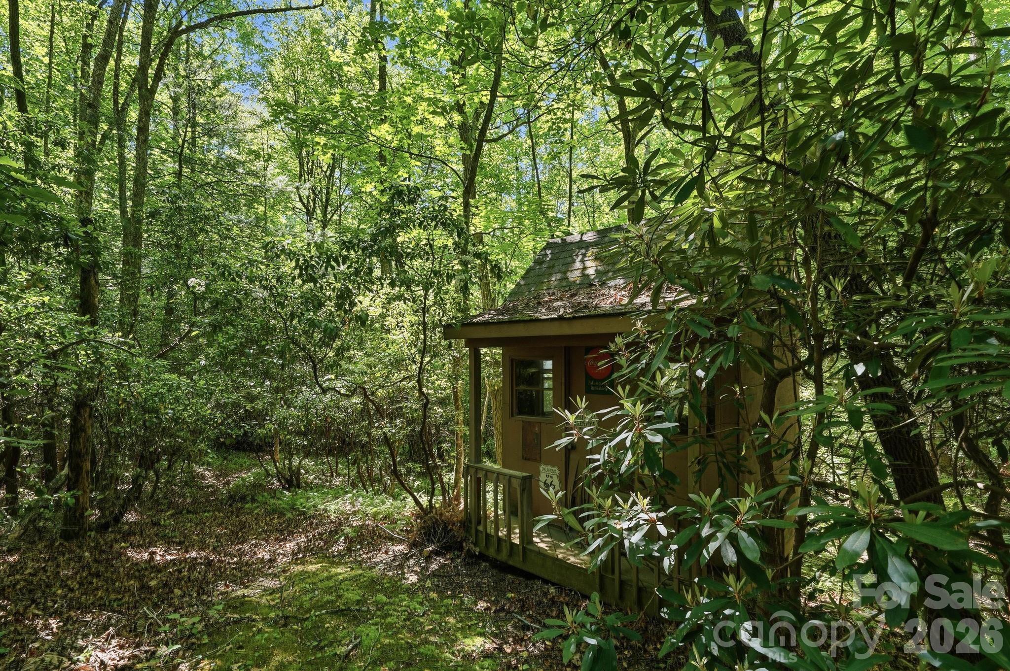 16 Shadow Brook Drive Property Photo 41