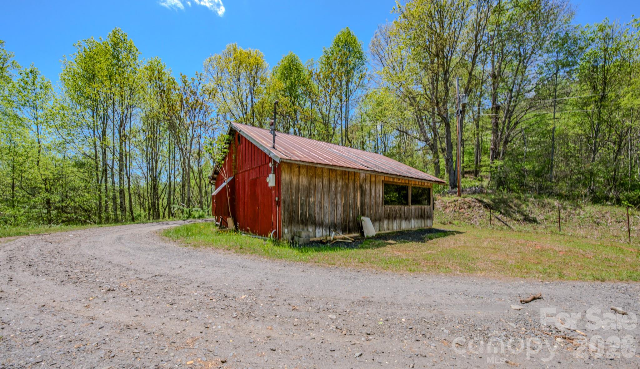 143 Gouge Cemetery Road Property Photo 7