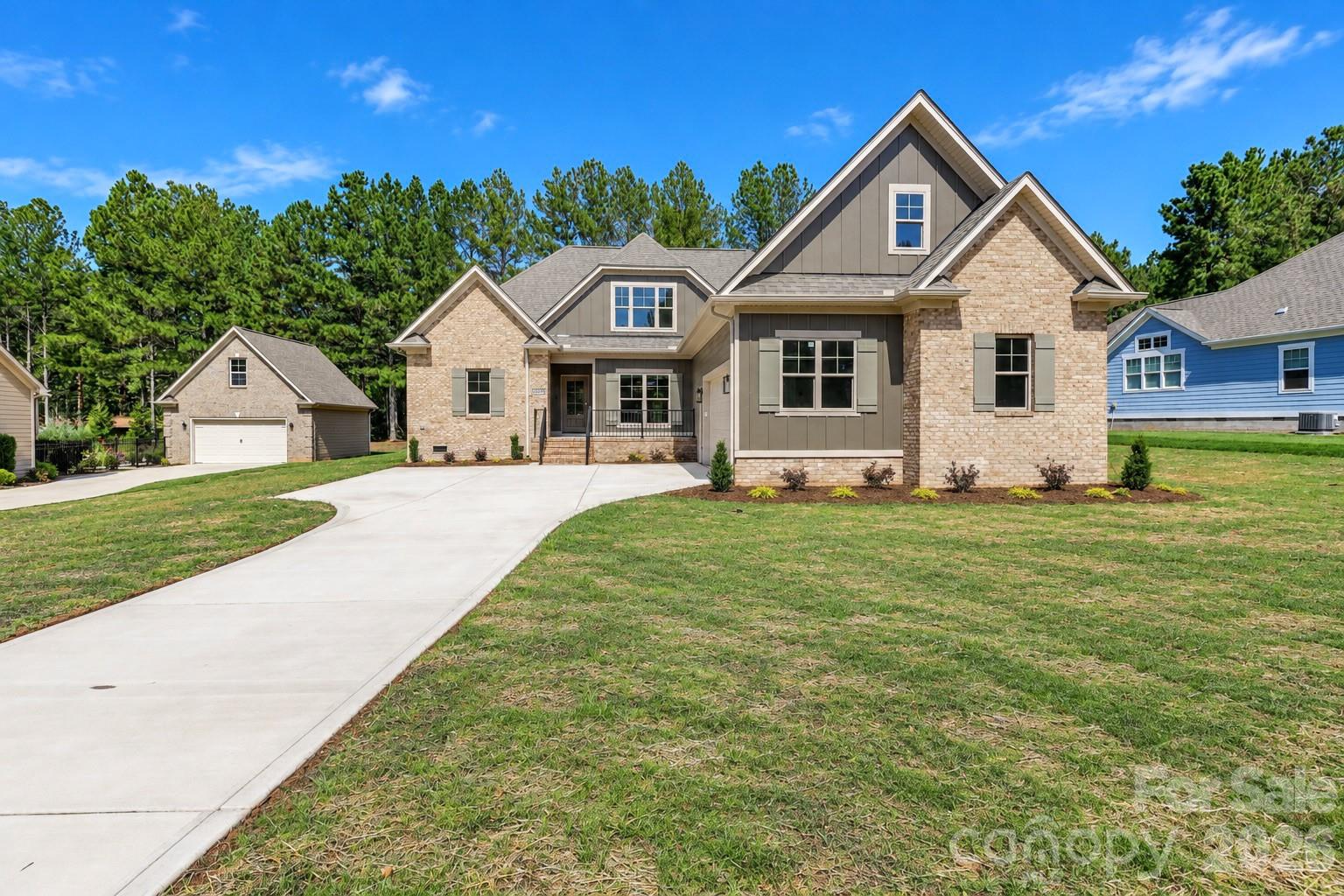 5977 Tipperary Drive