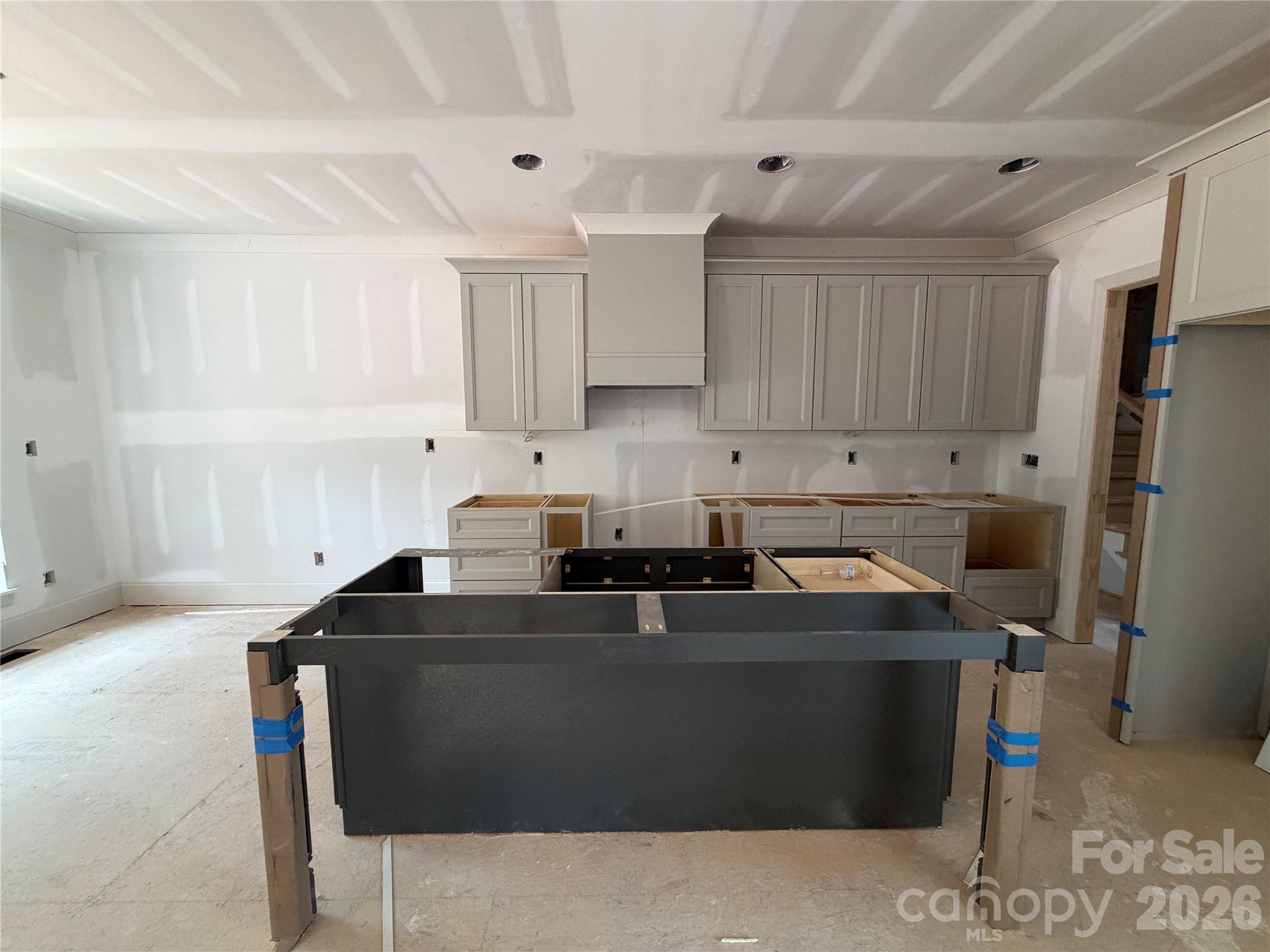 5977 Tipperary Drive Property Photo 2
