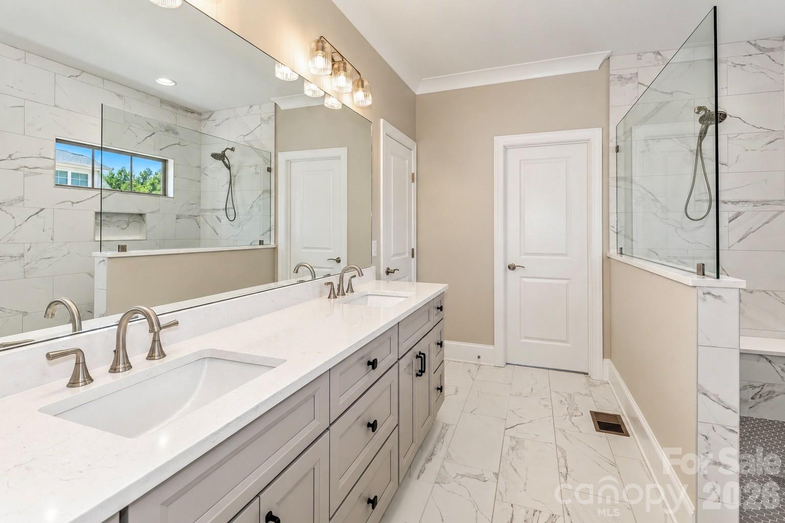 5977 Tipperary Drive Property Photo 23