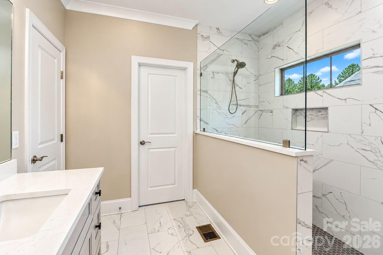 5977 Tipperary Drive Property Photo 25