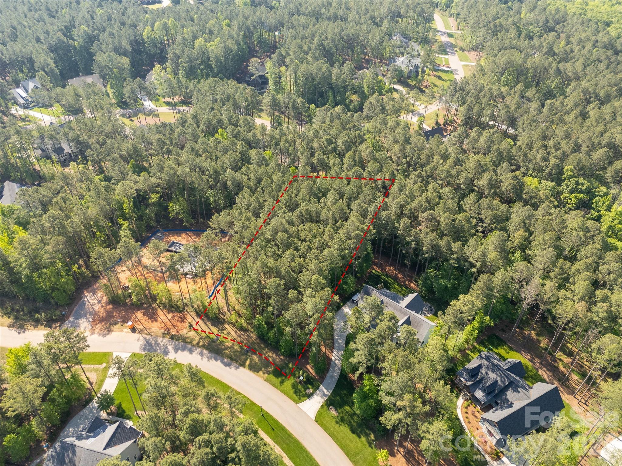 6361 Chimney Bluff Road Property Photo 3