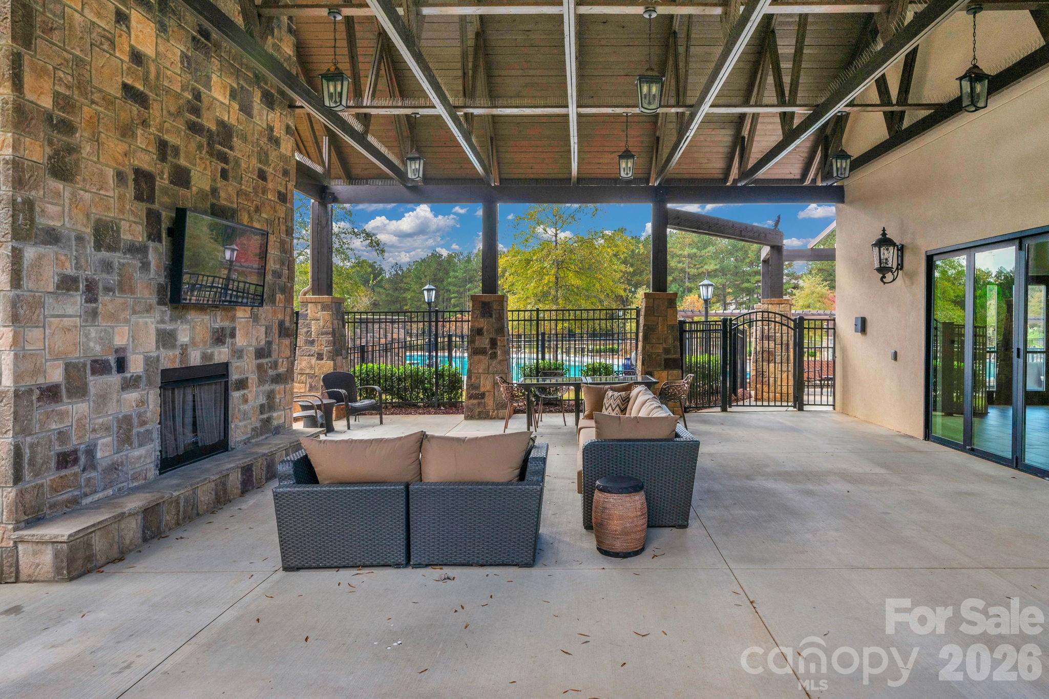 6361 Chimney Bluff Road Property Photo 34