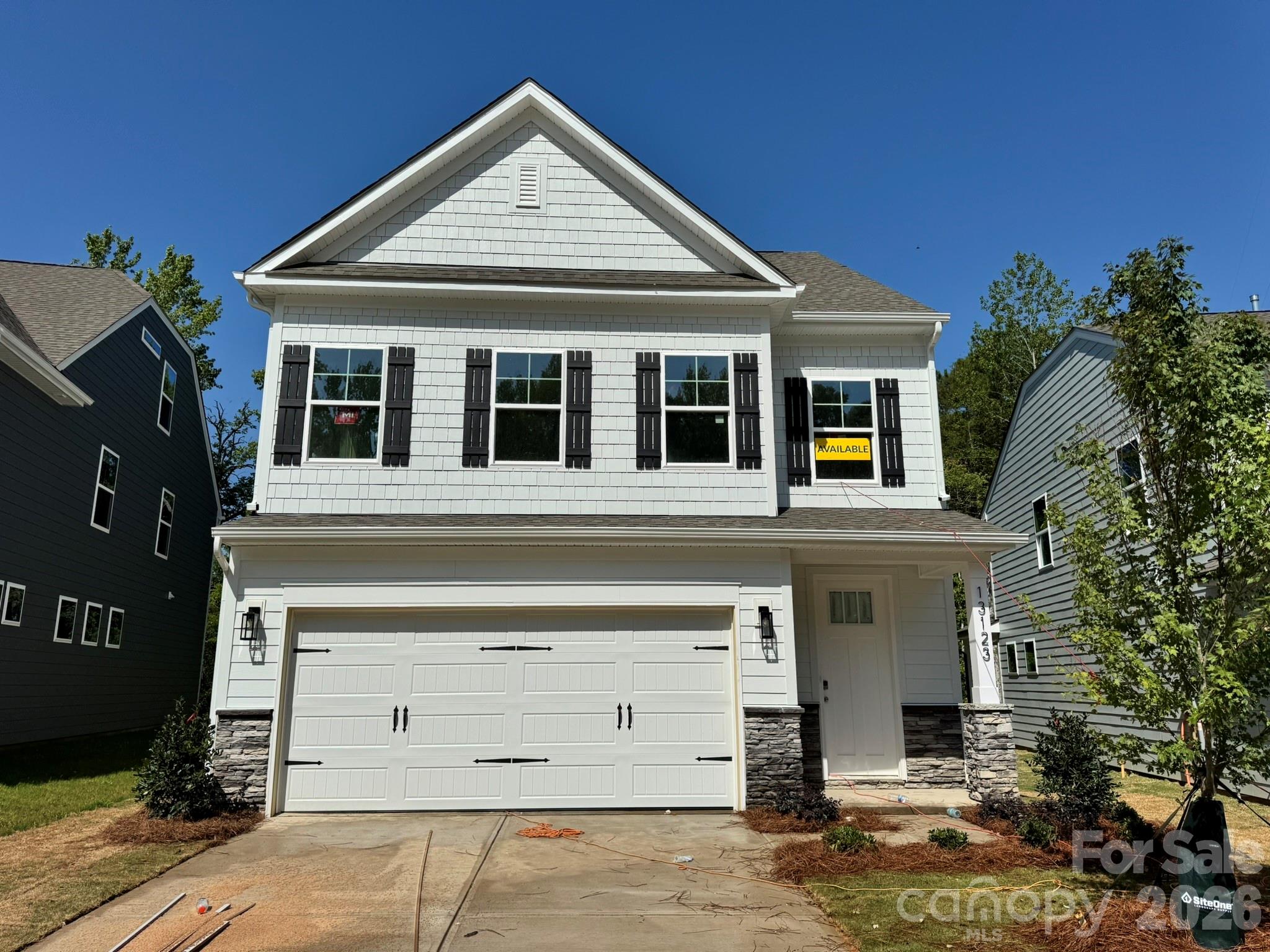 13123 Foxberry Road Property Photo 1