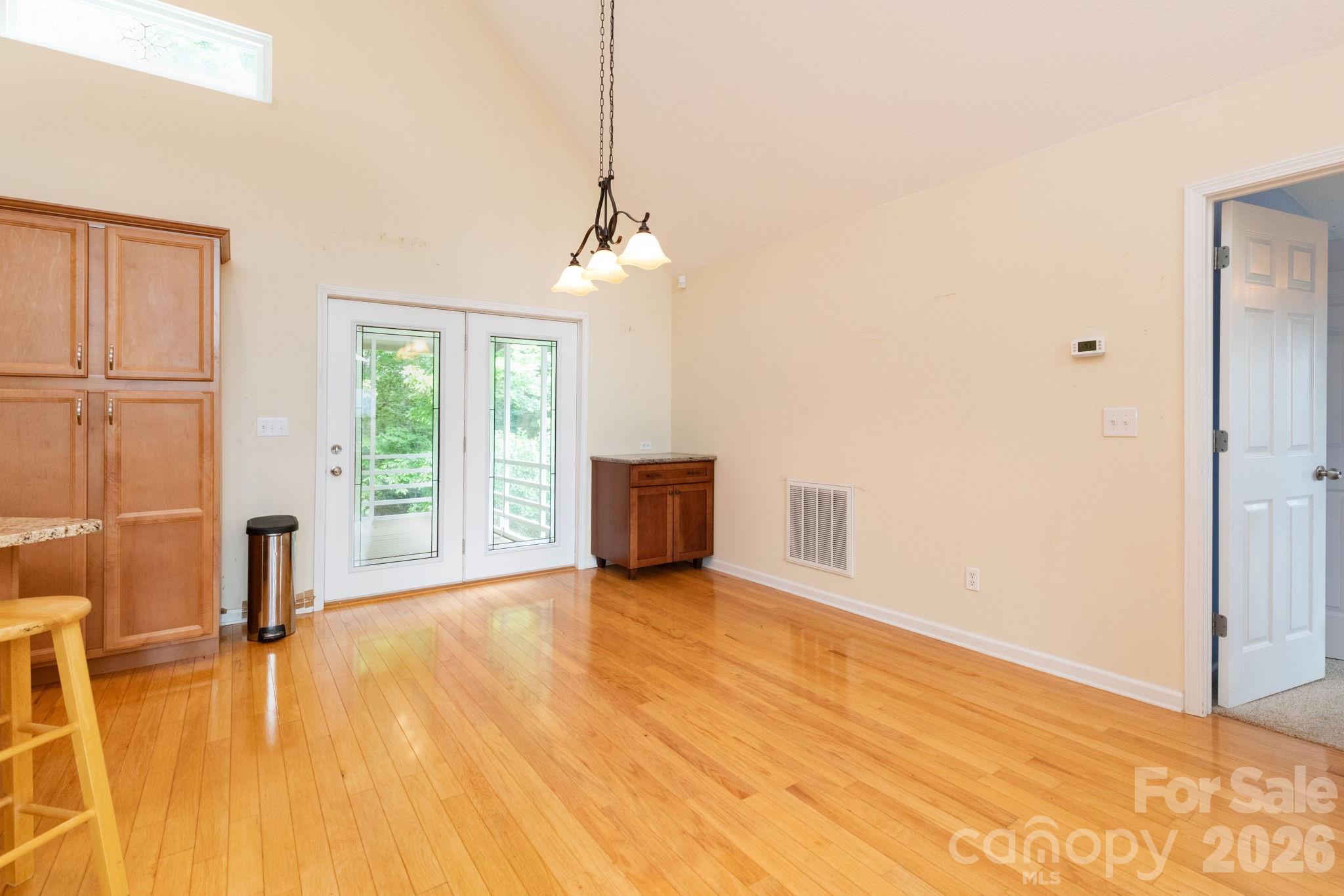 44 Deer Meadows Drive Property Photo 10