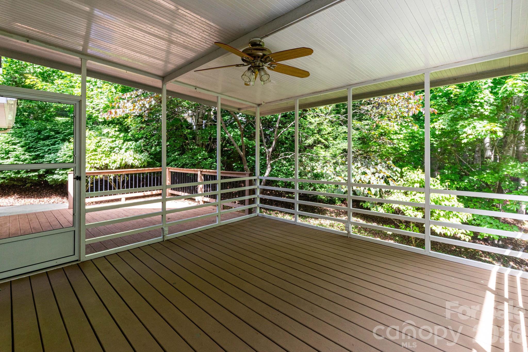 44 Deer Meadows Drive Property Photo 27