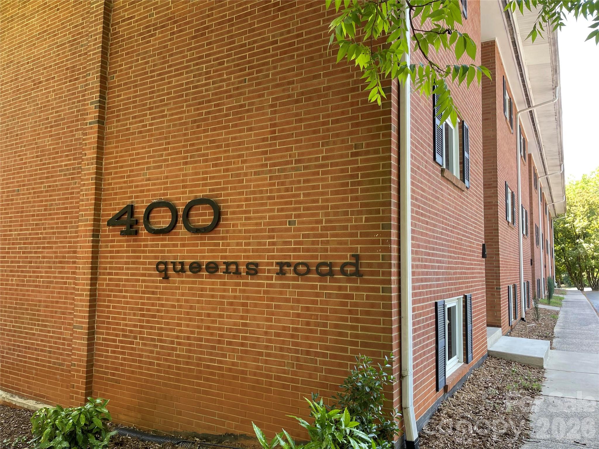 400 Queens Road E5 Property Photo 15