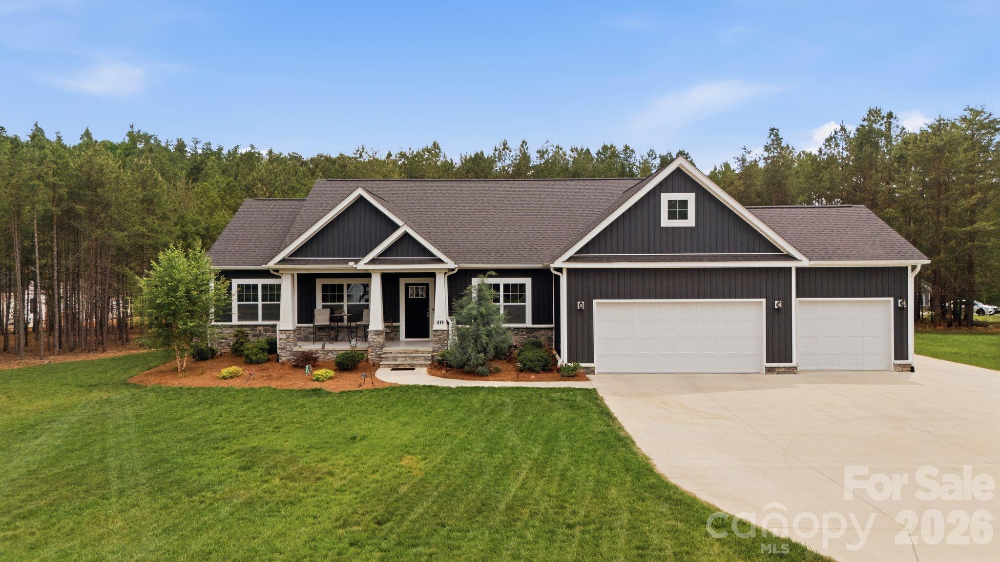 314 Potters Landing Property Photo 6