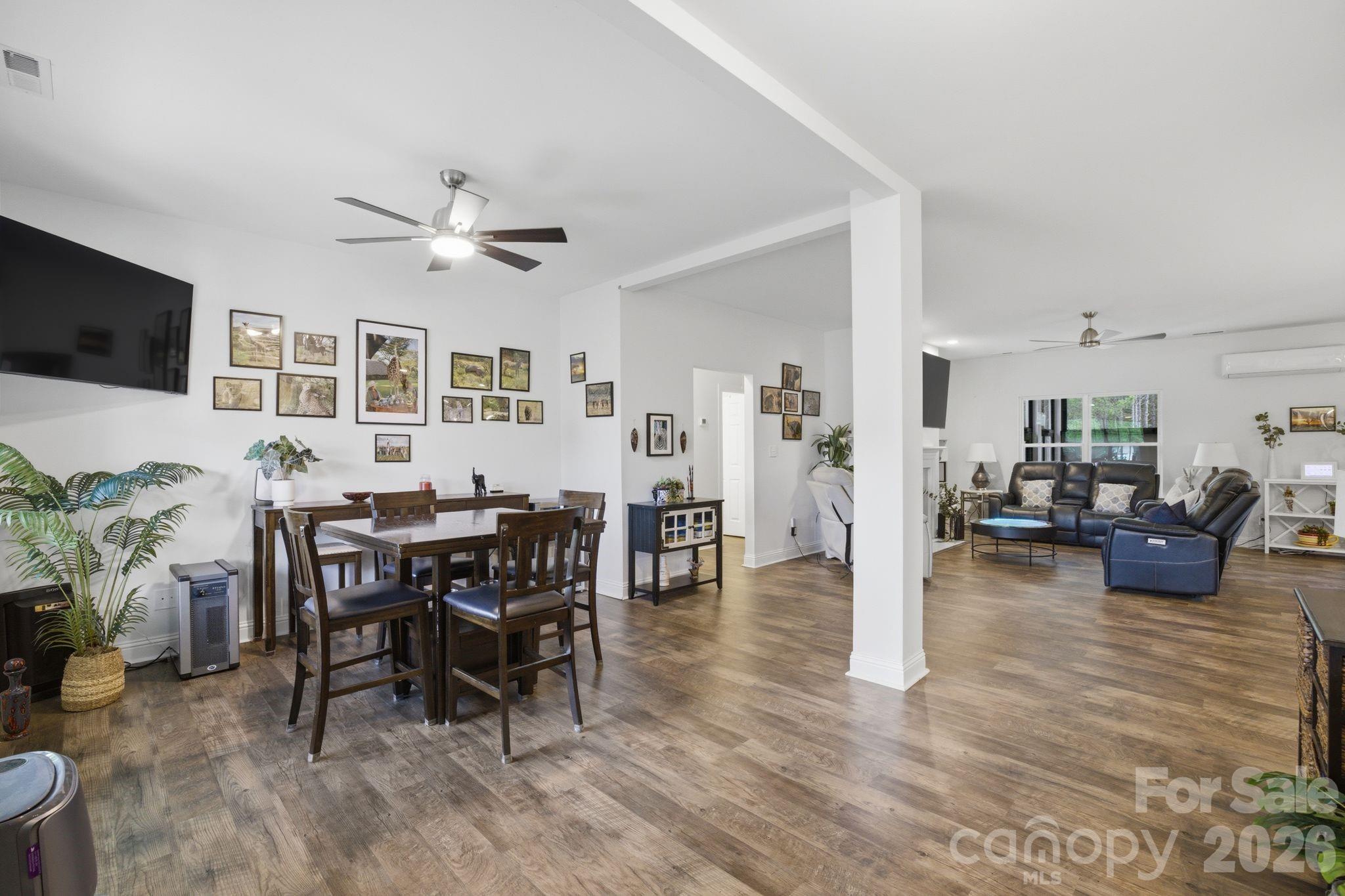 314 Potters Landing Property Photo 14