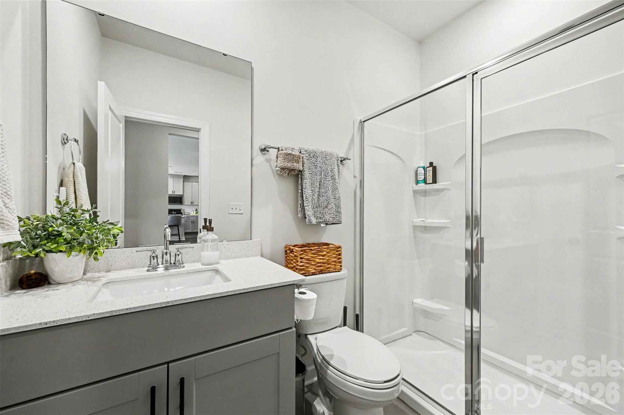 4624 Woodgreen Avenue Property Photo 18