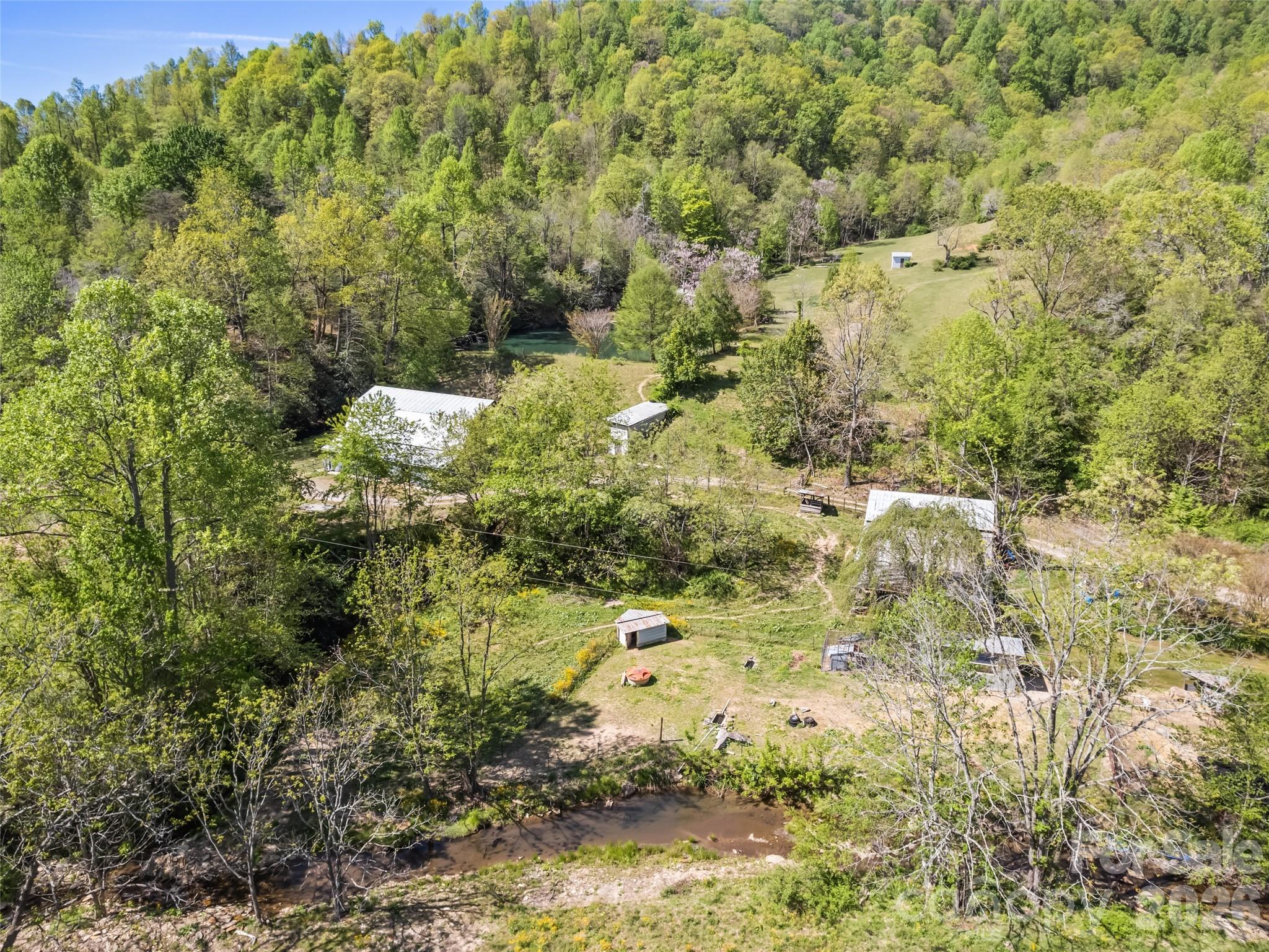 1372 Sand Branch Road Property Photo 6