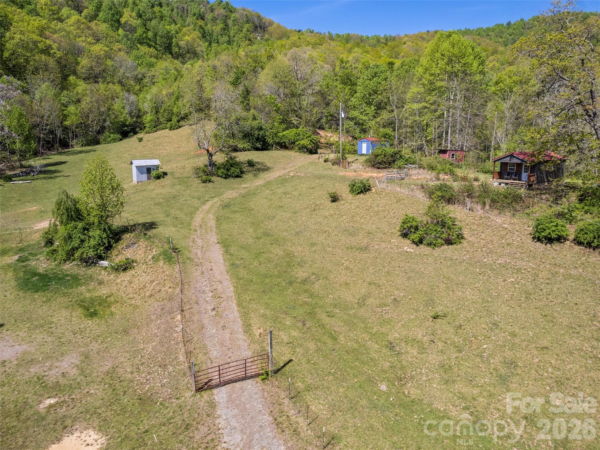 1372 Sand Branch Road Property Photo 9