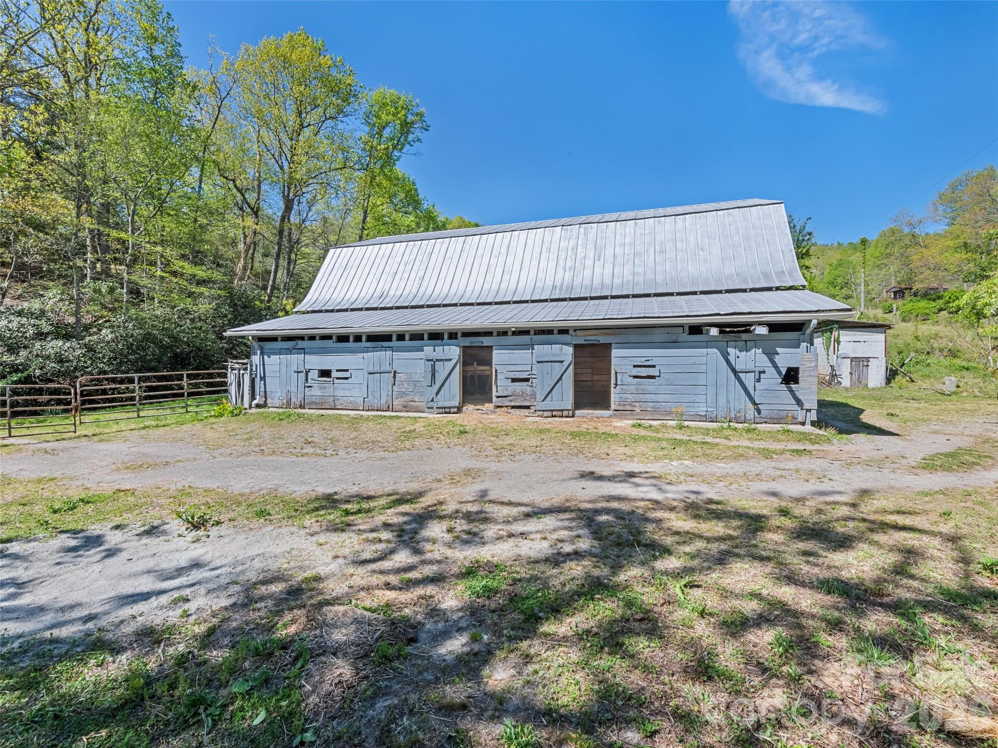 1372 Sand Branch Road Property Photo 24