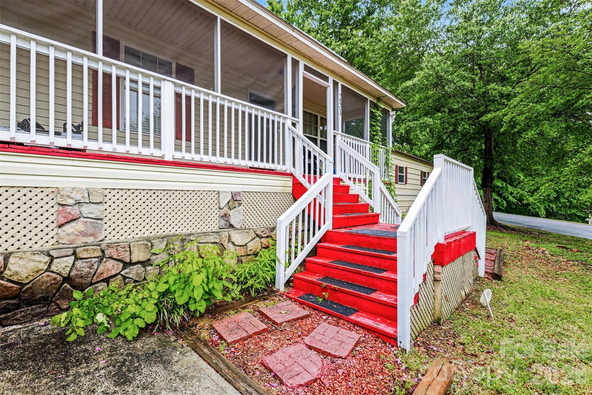 251 Rankin Road Property Photo 3