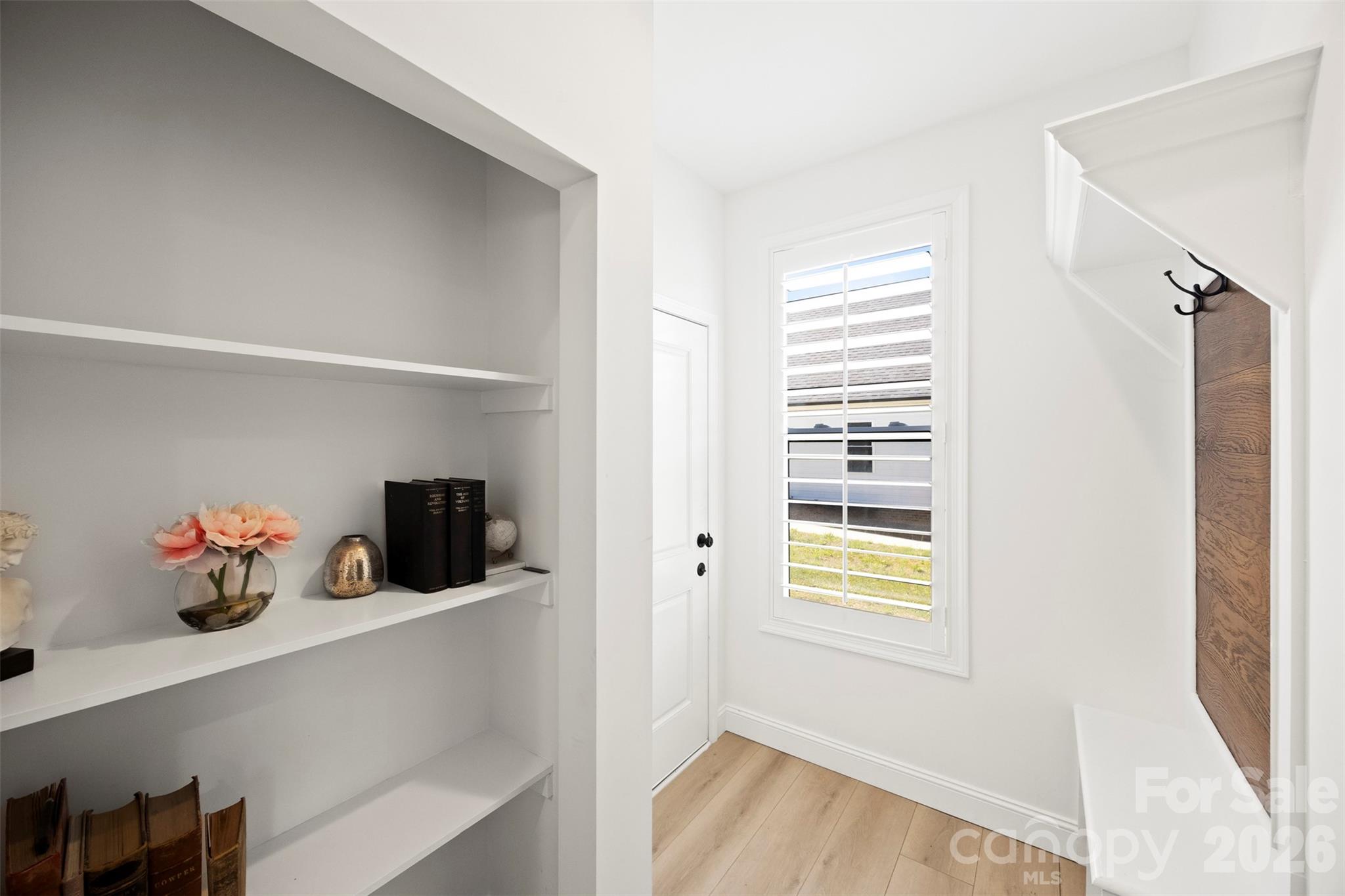 1129 Stony Point Road Property Photo 4