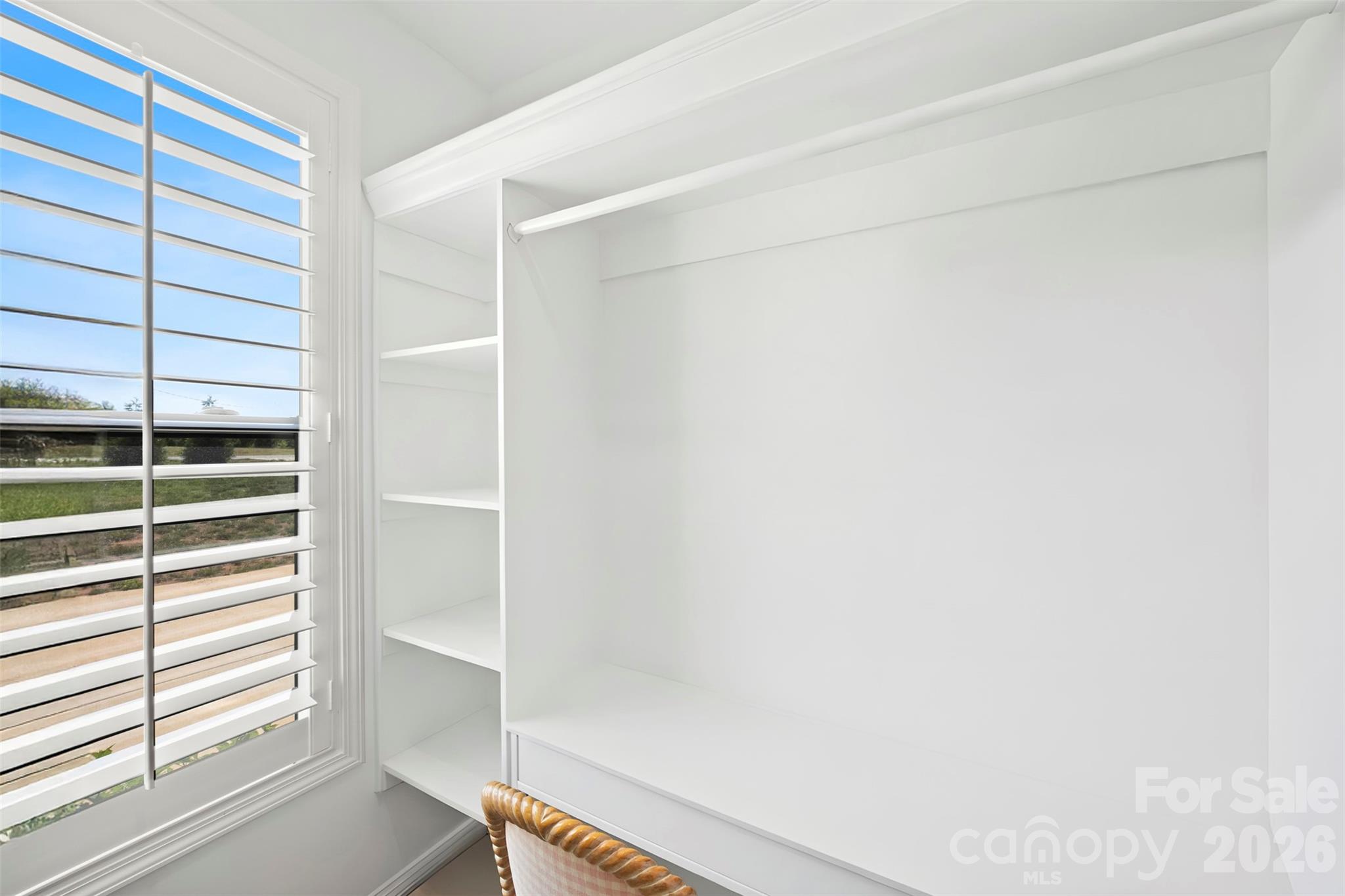 1129 Stony Point Road Property Photo 8