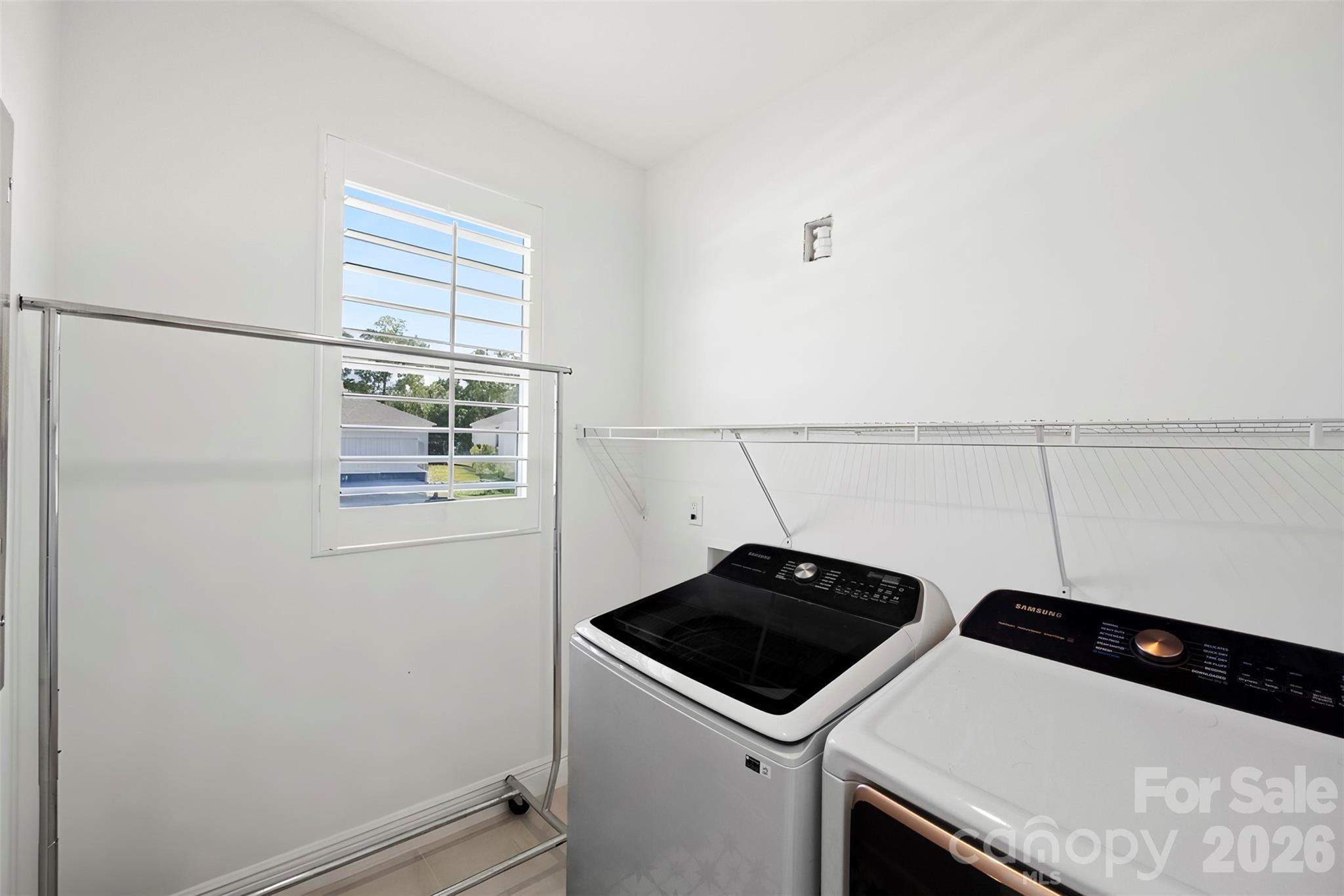 1129 Stony Point Road Property Photo 10