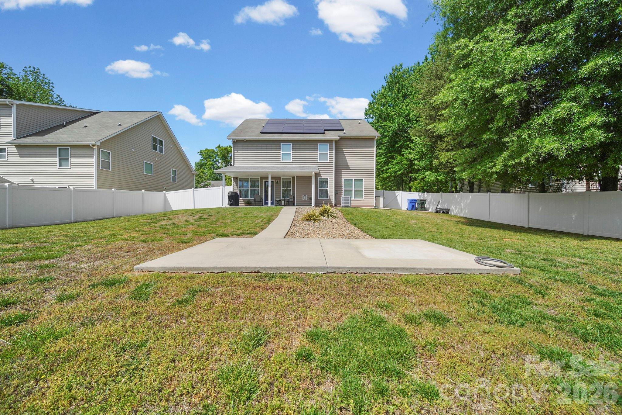 167 Ashlyn Creek Drive Property Photo 4