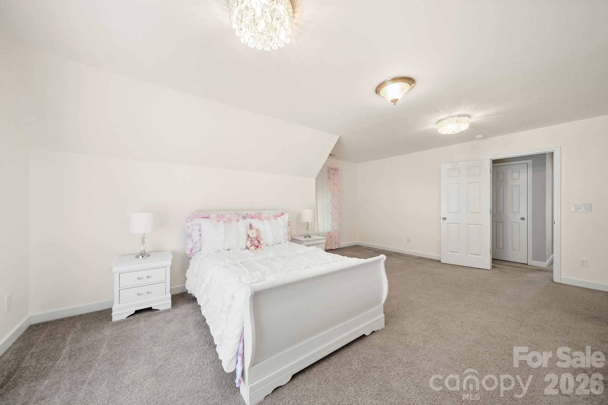 167 Ashlyn Creek Drive Property Photo 34