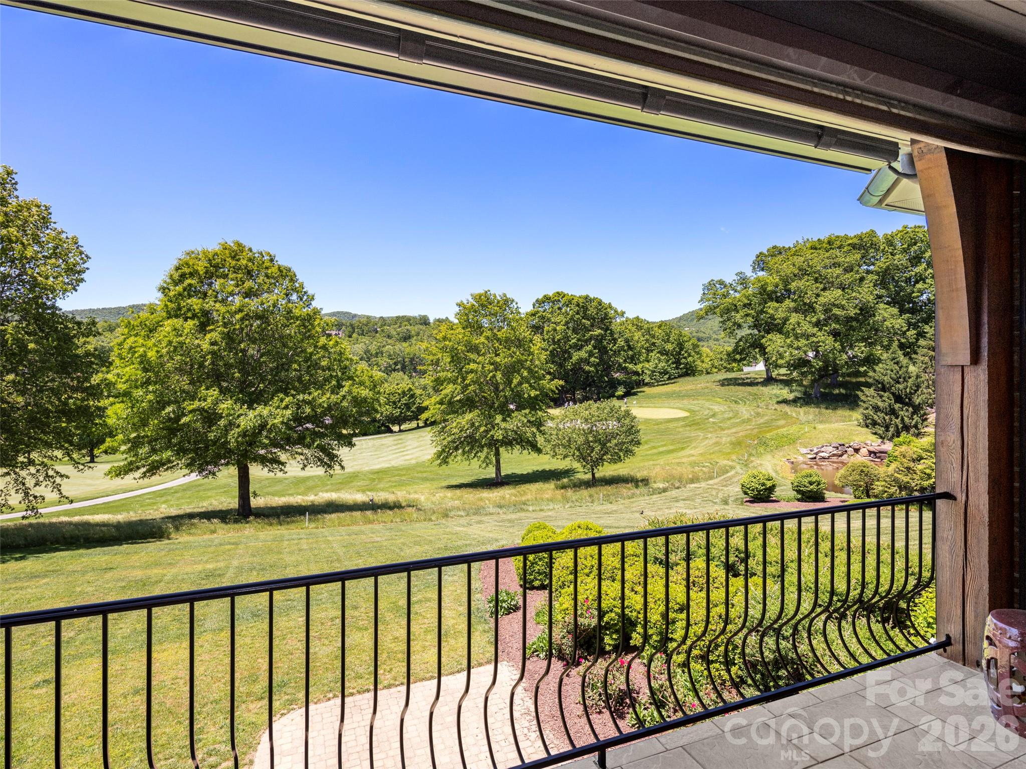 14 Golfside Court Property Photo 12