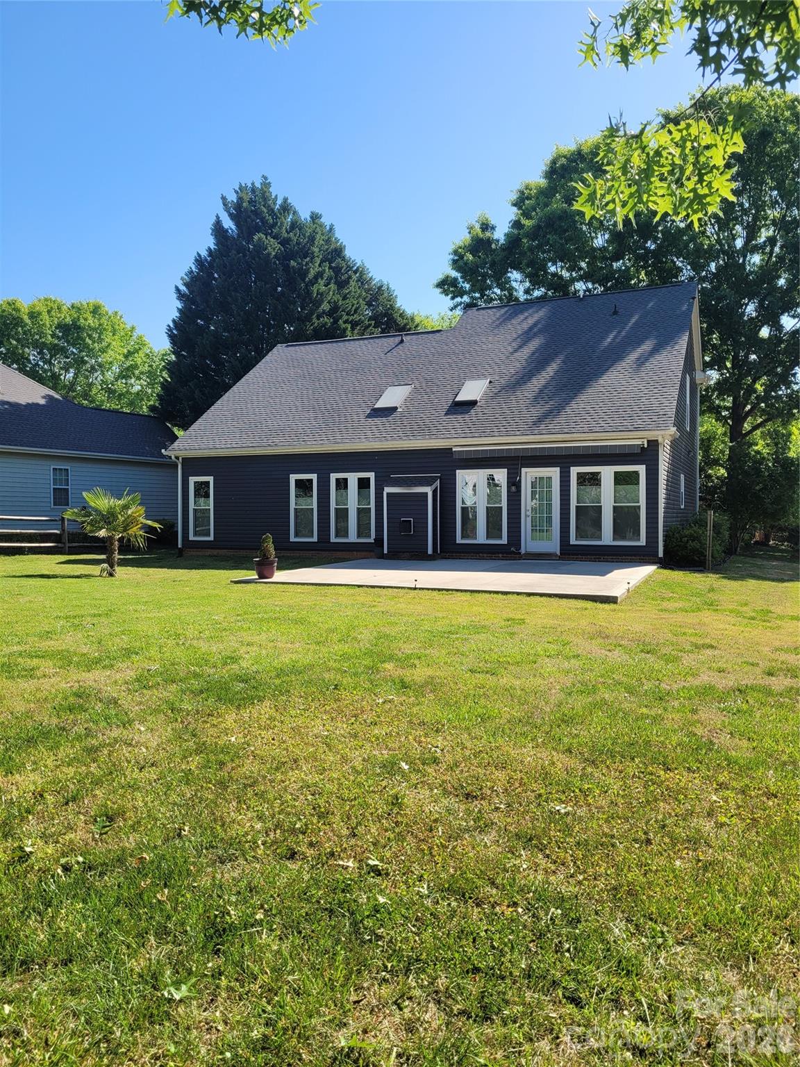 103 Pamlico Lane Property Photo 3